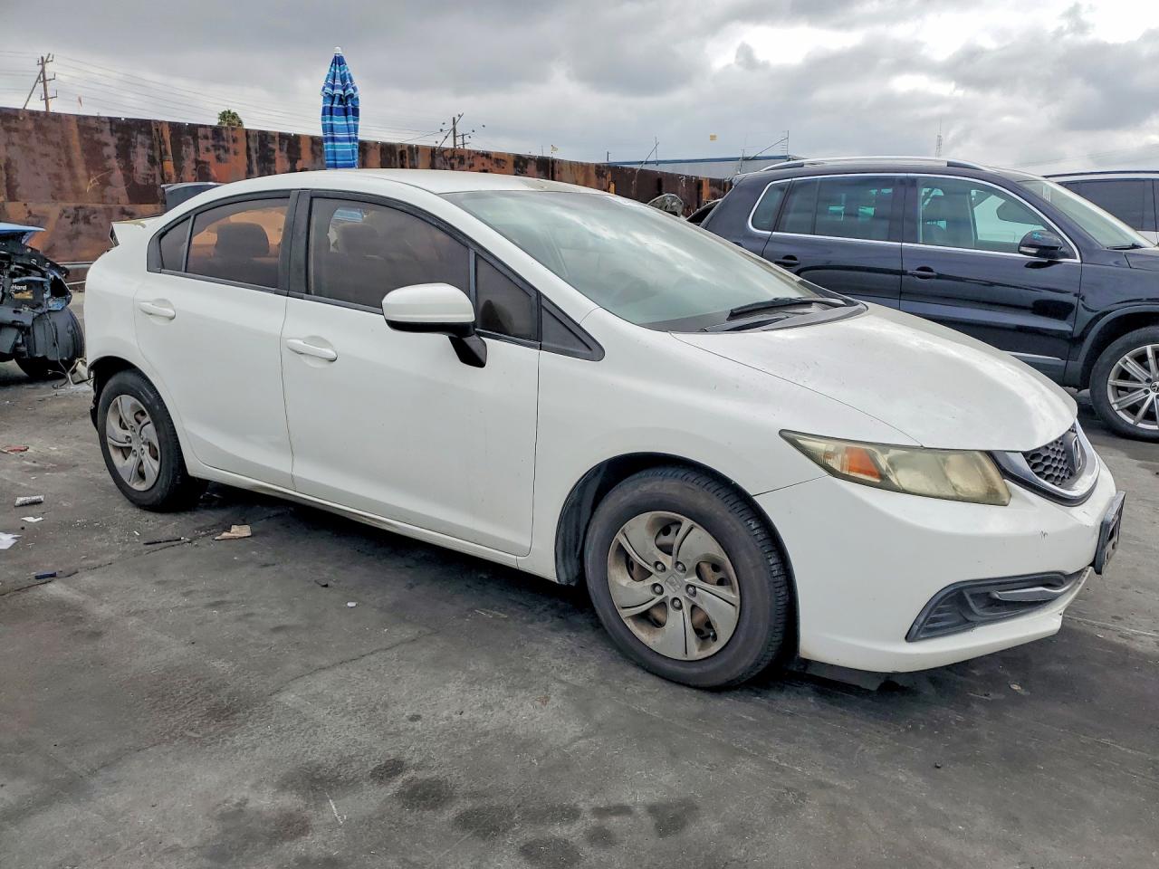2015 Hond Civic Lx Белый vin: 2HGFB2F54FH512692