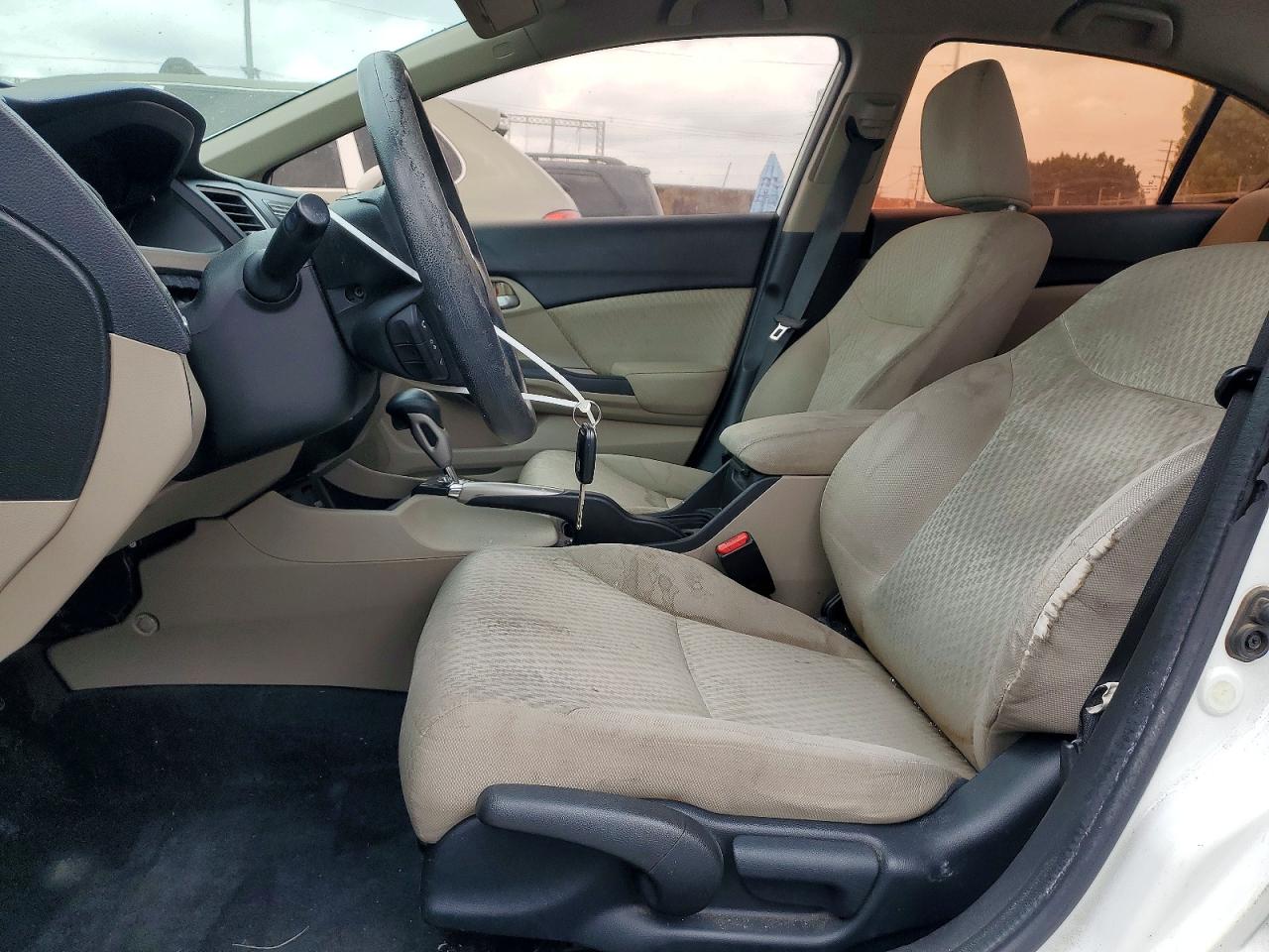 2015 Hond Civic Lx Белый vin: 2HGFB2F54FH512692