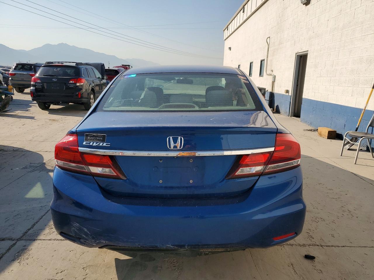 2015 Honda Civic Lx Blue vin: 2HGFB2F54FH556580