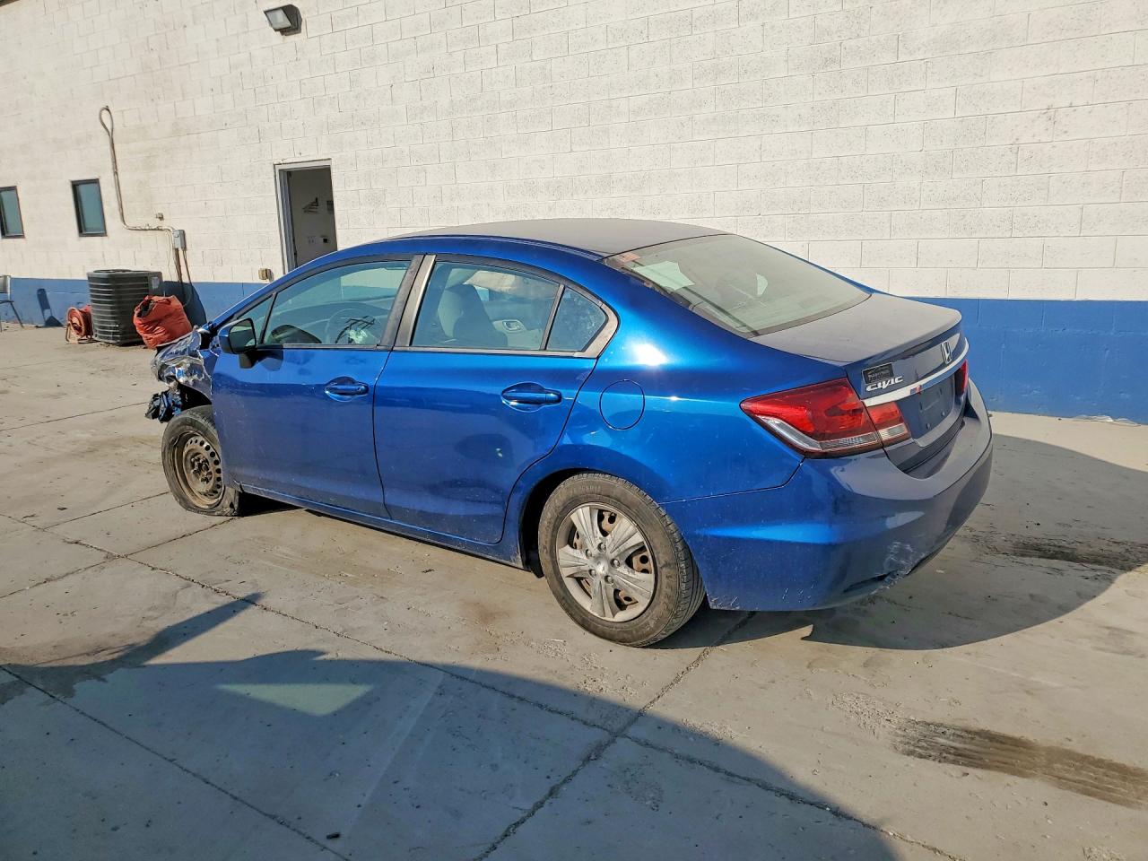 2015 Honda Civic Lx Blue vin: 2HGFB2F54FH556580