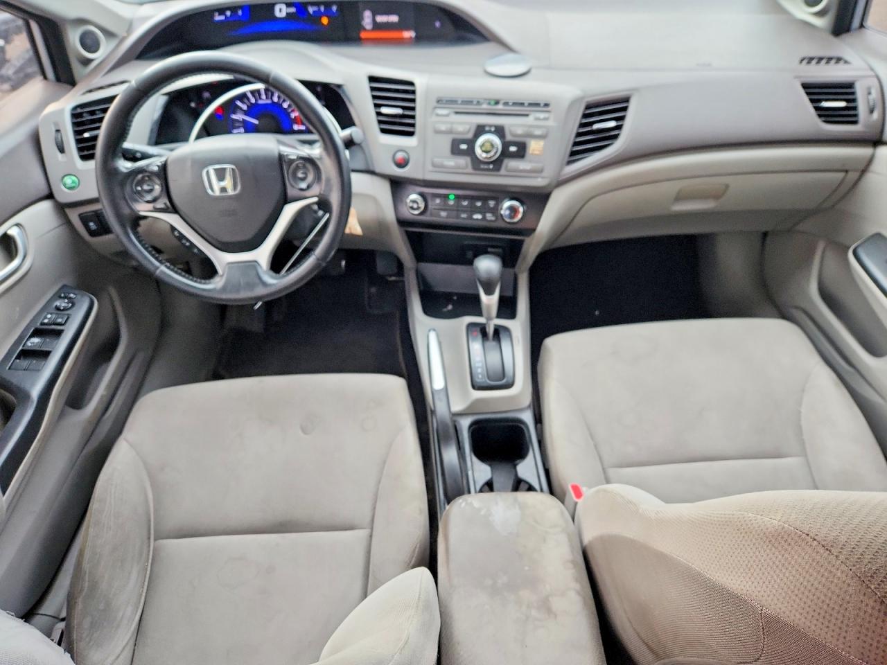 2012 Honda Civic Lx Silver vin: 2HGFB2F55CH111681