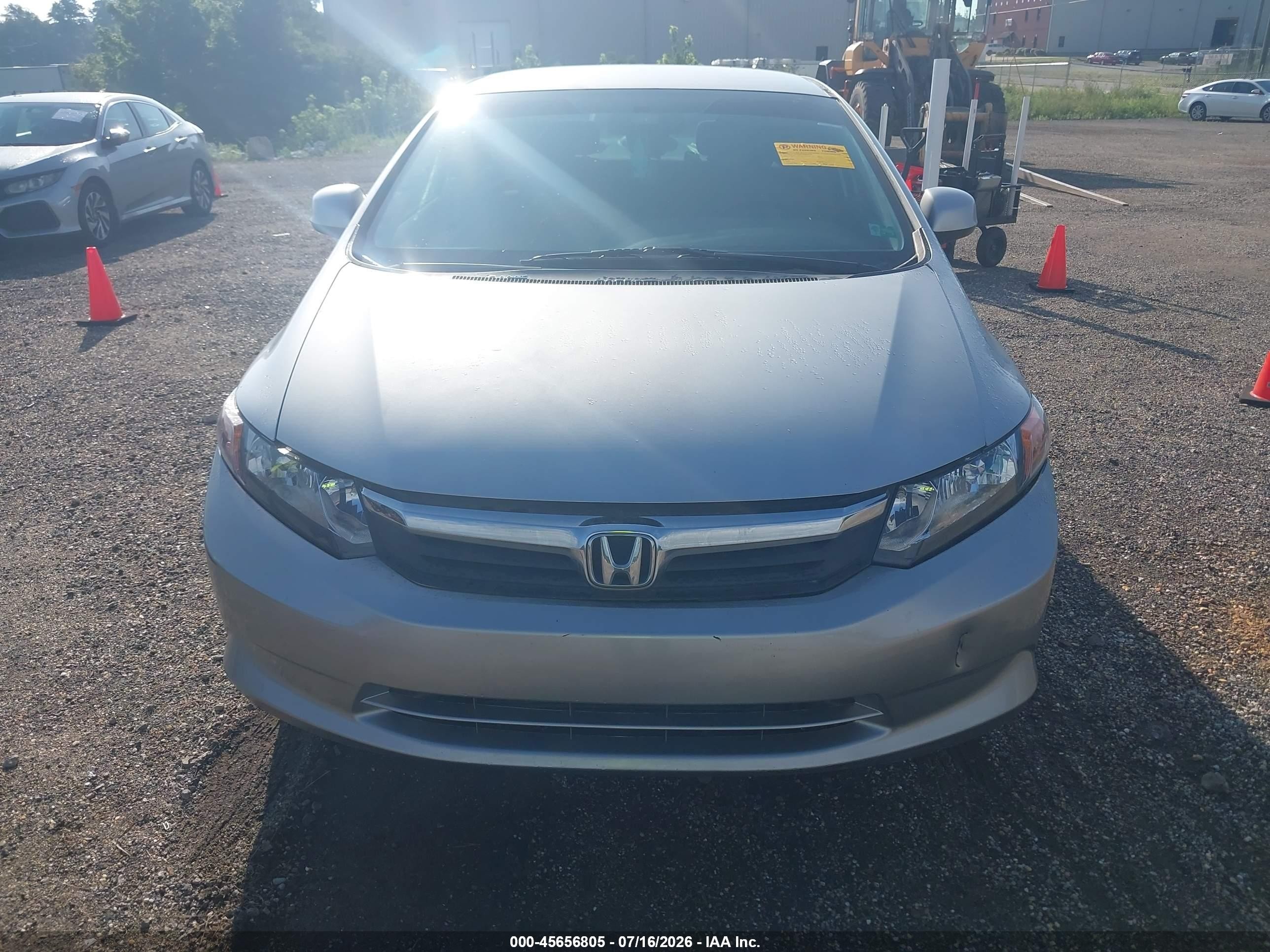 2012 Honda Civic Lx Silver vin: 2HGFB2F55CH300881