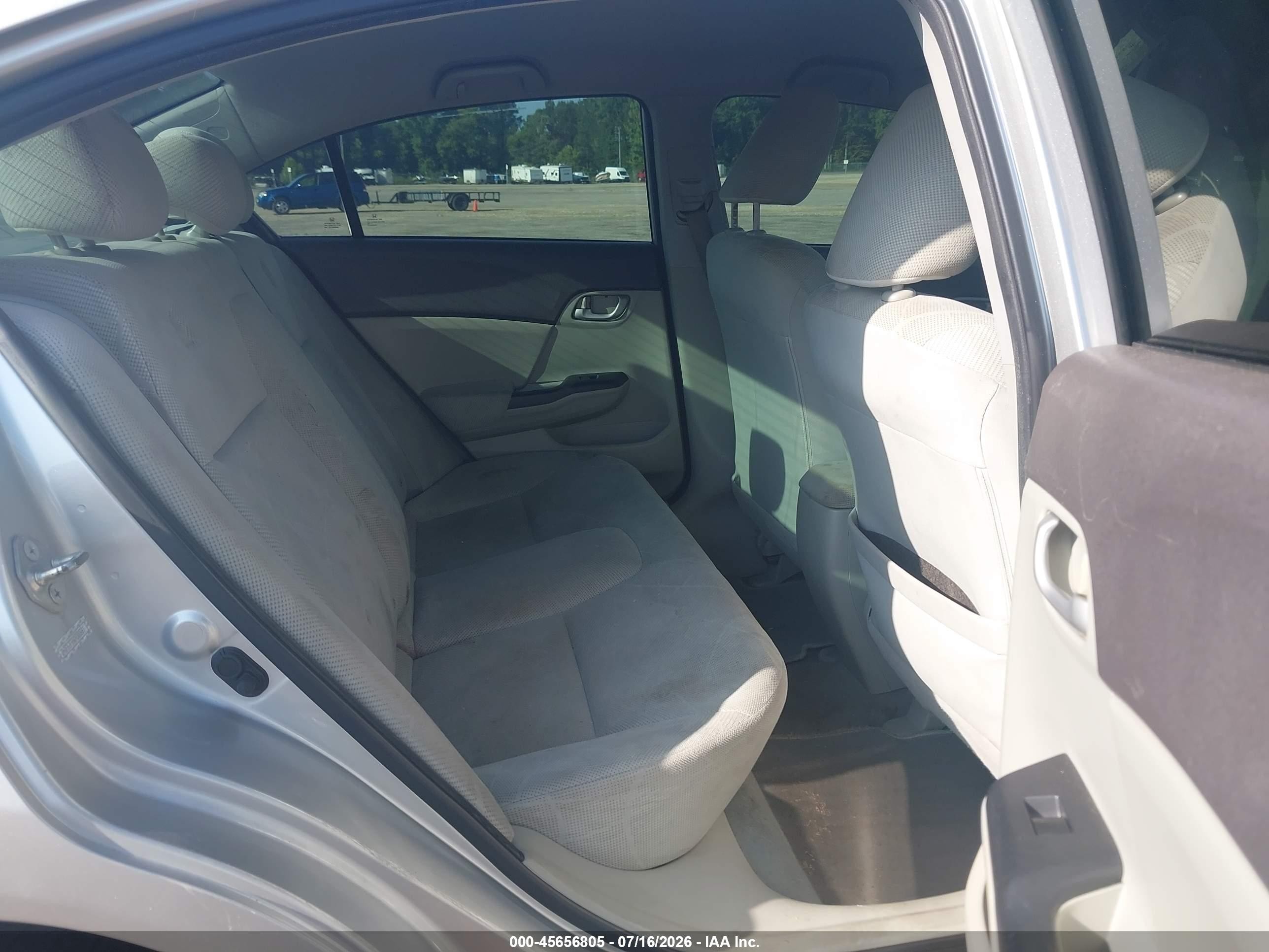 2012 Honda Civic Lx Silver vin: 2HGFB2F55CH300881