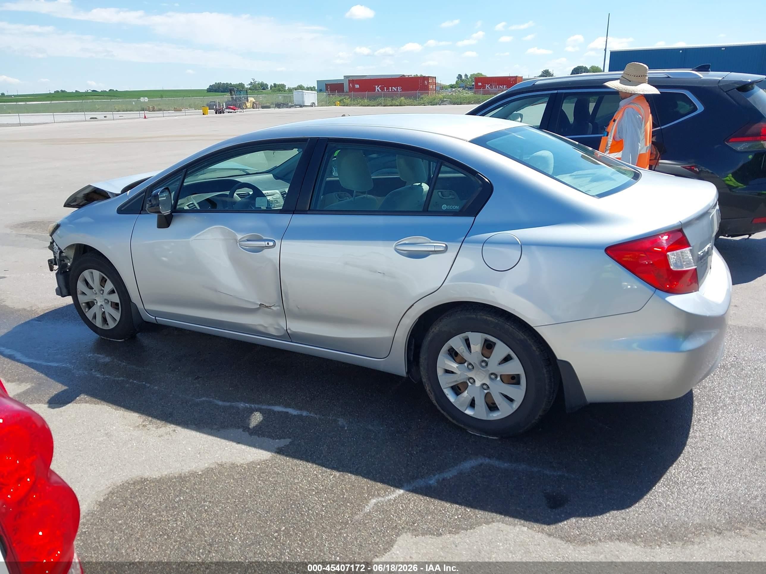 2012 Honda Civic Lx Silver vin: 2HGFB2F55CH323481