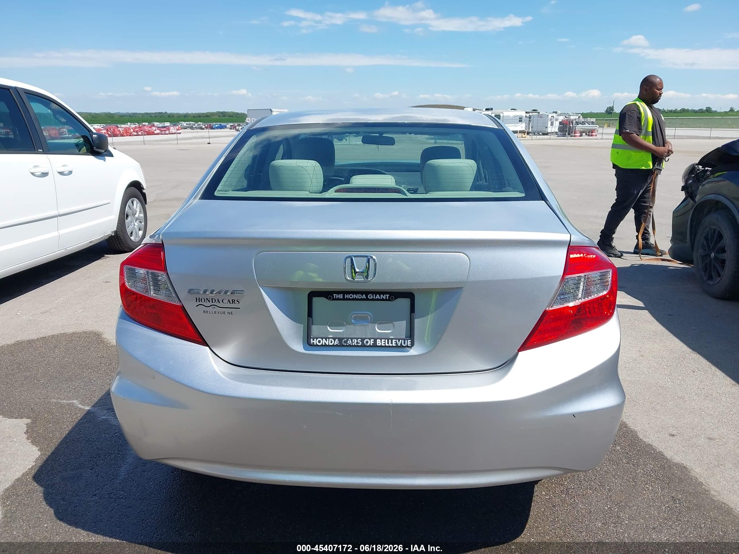 2012 Honda Civic Lx Silver vin: 2HGFB2F55CH323481