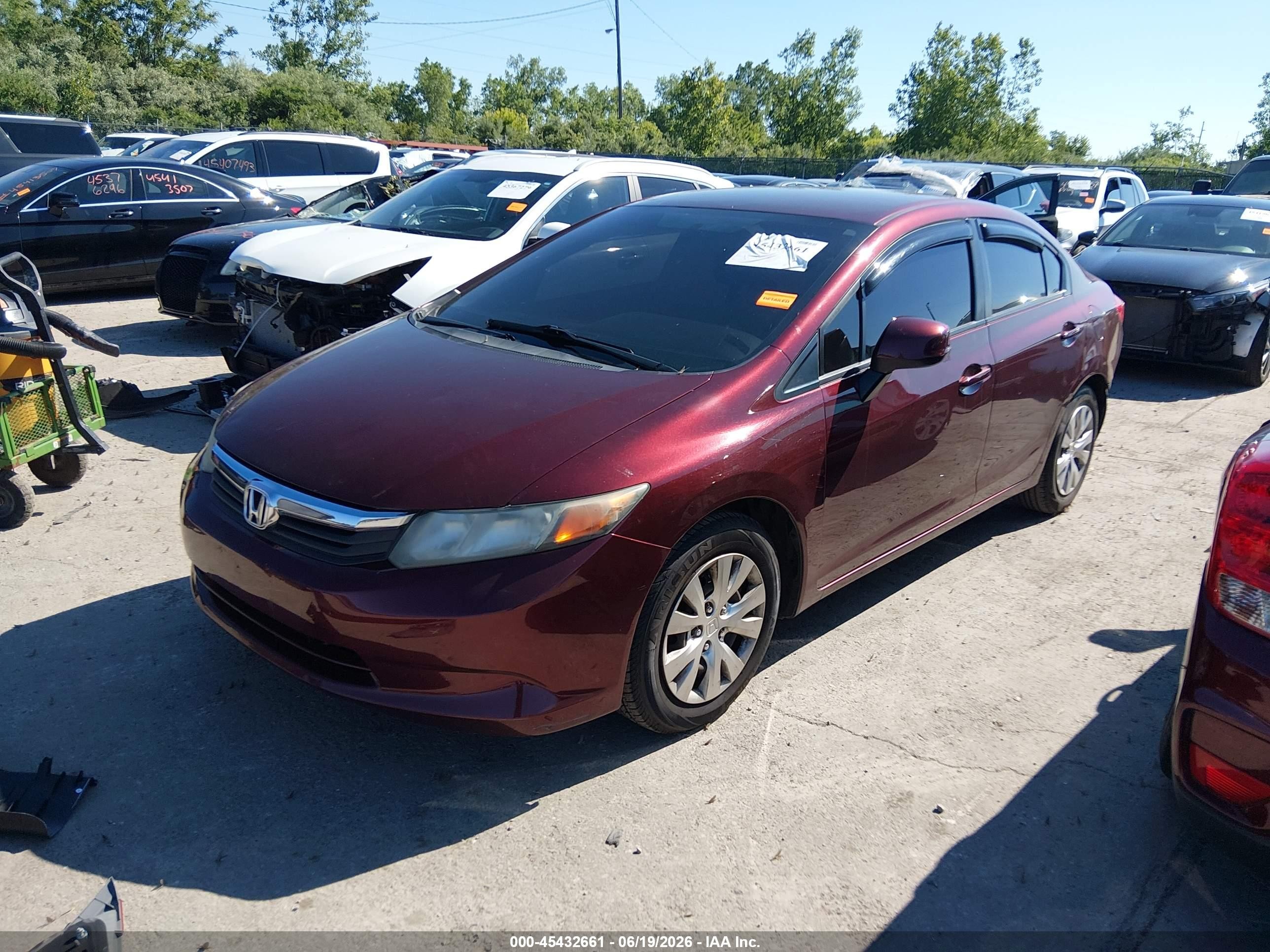 2012 Honda Civic Lx Red vin: 2HGFB2F55CH533353