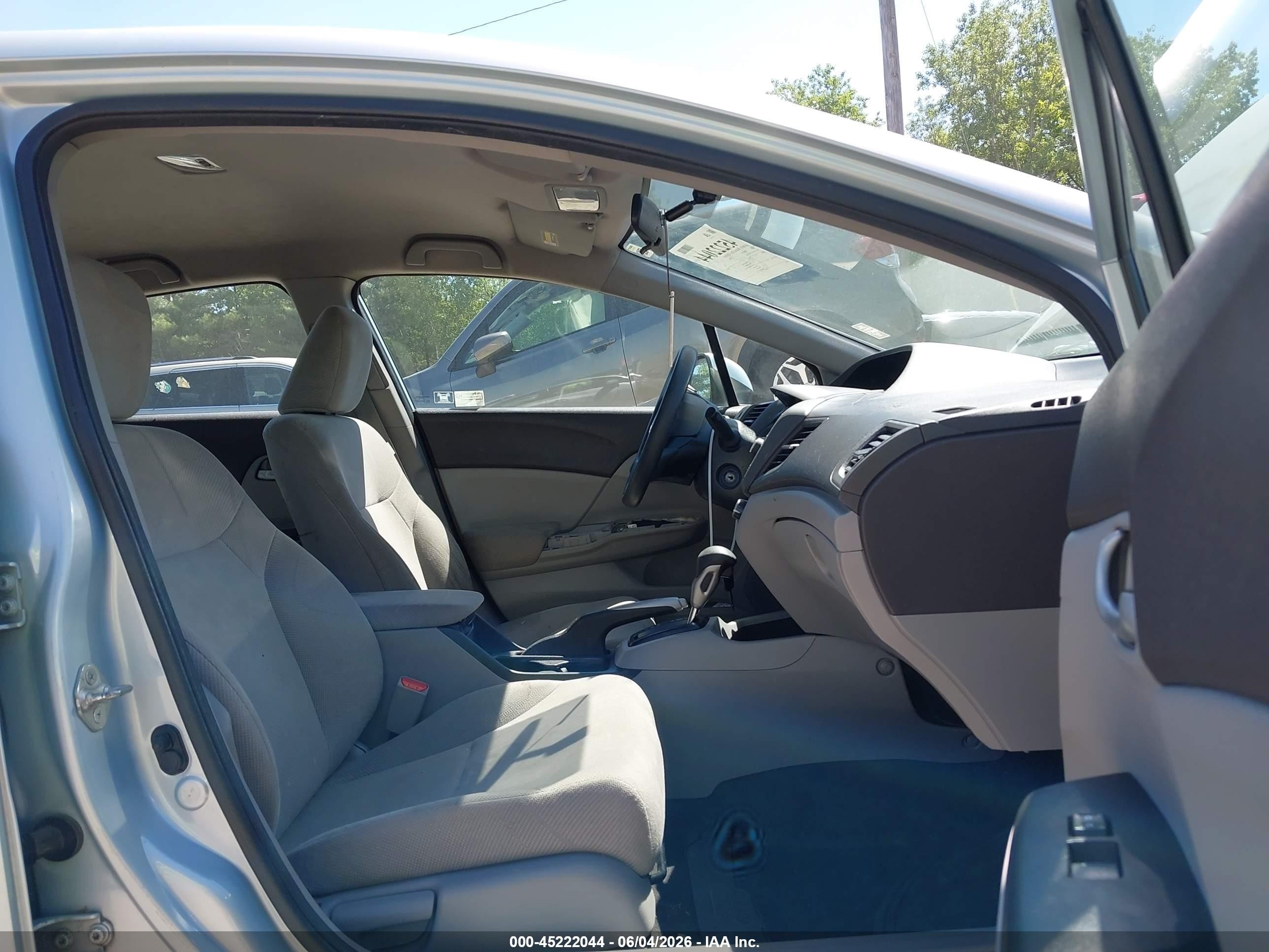 2012 Honda Civic Lx Light Blue vin: 2HGFB2F55CH552601