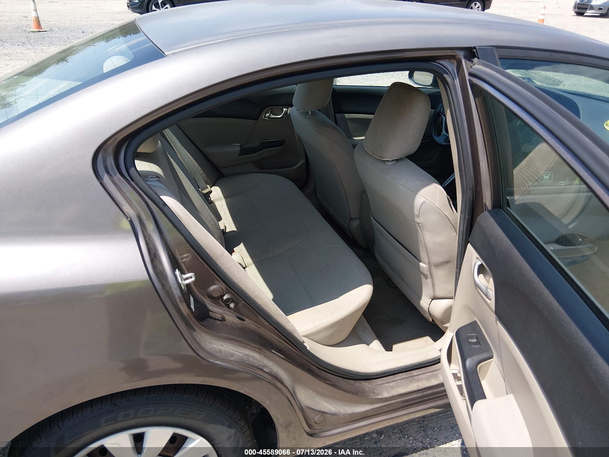 2012 Honda Civic Lx Brown vin: 2HGFB2F55CH564716