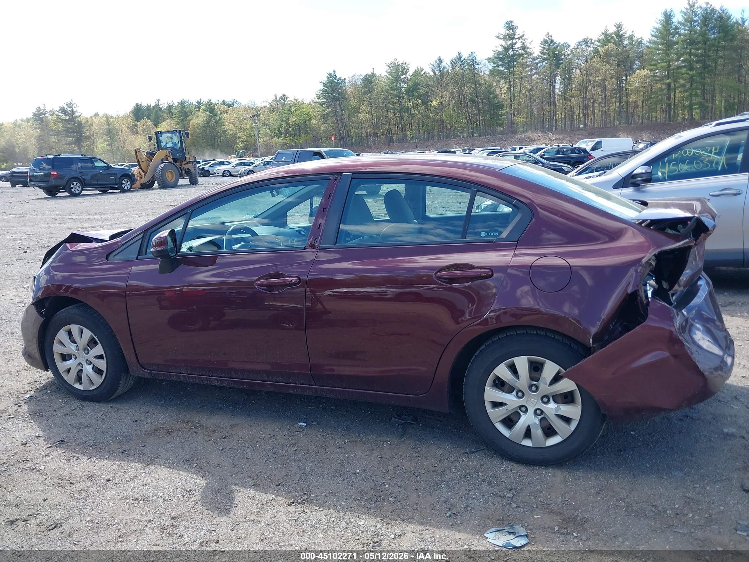 2012 Honda Civic Lx Burgundy vin: 2HGFB2F55CH582682