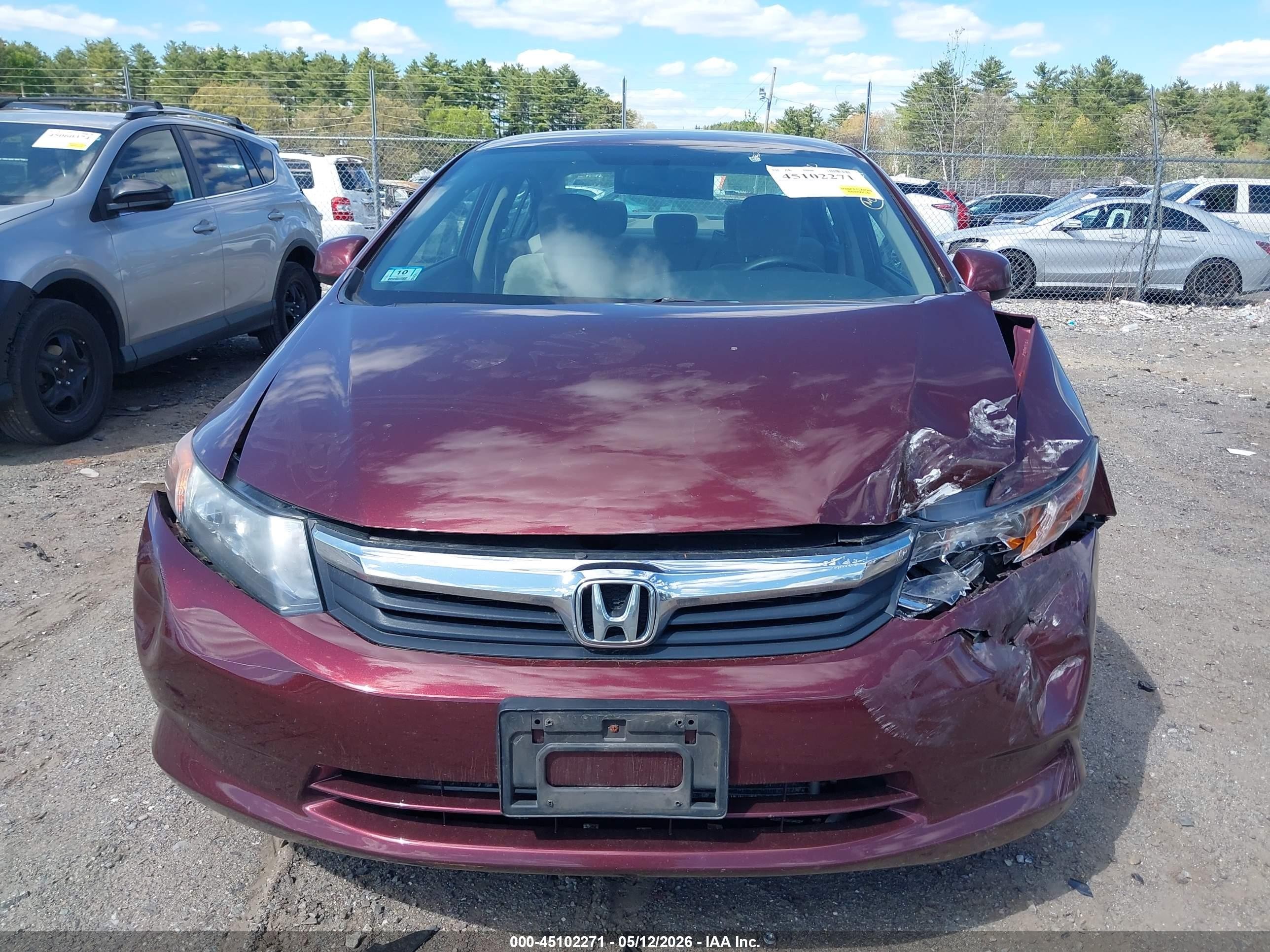 2012 Honda Civic Lx Burgundy vin: 2HGFB2F55CH582682