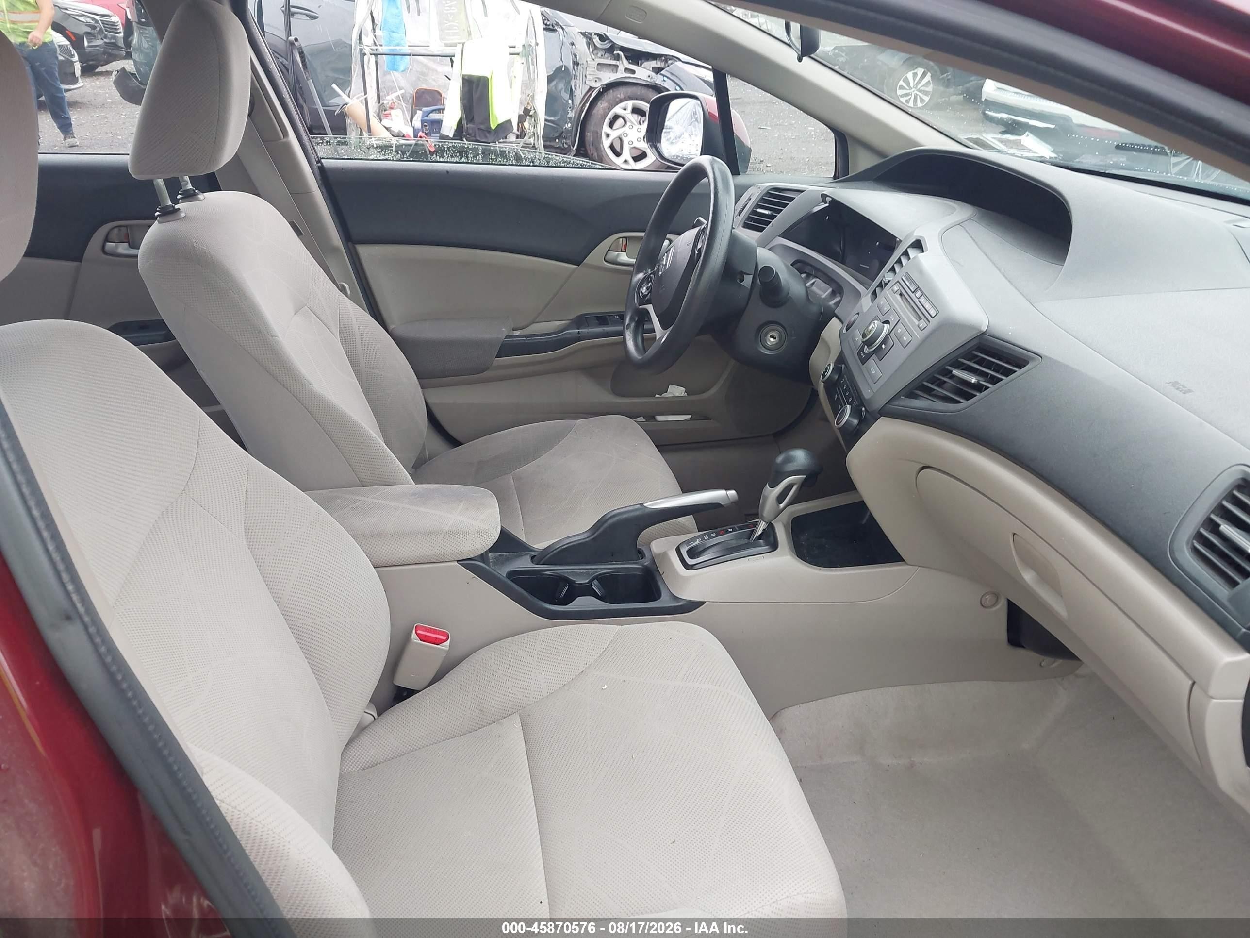 2012 Honda Civic Lx Burgundy vin: 2HGFB2F55CH590569