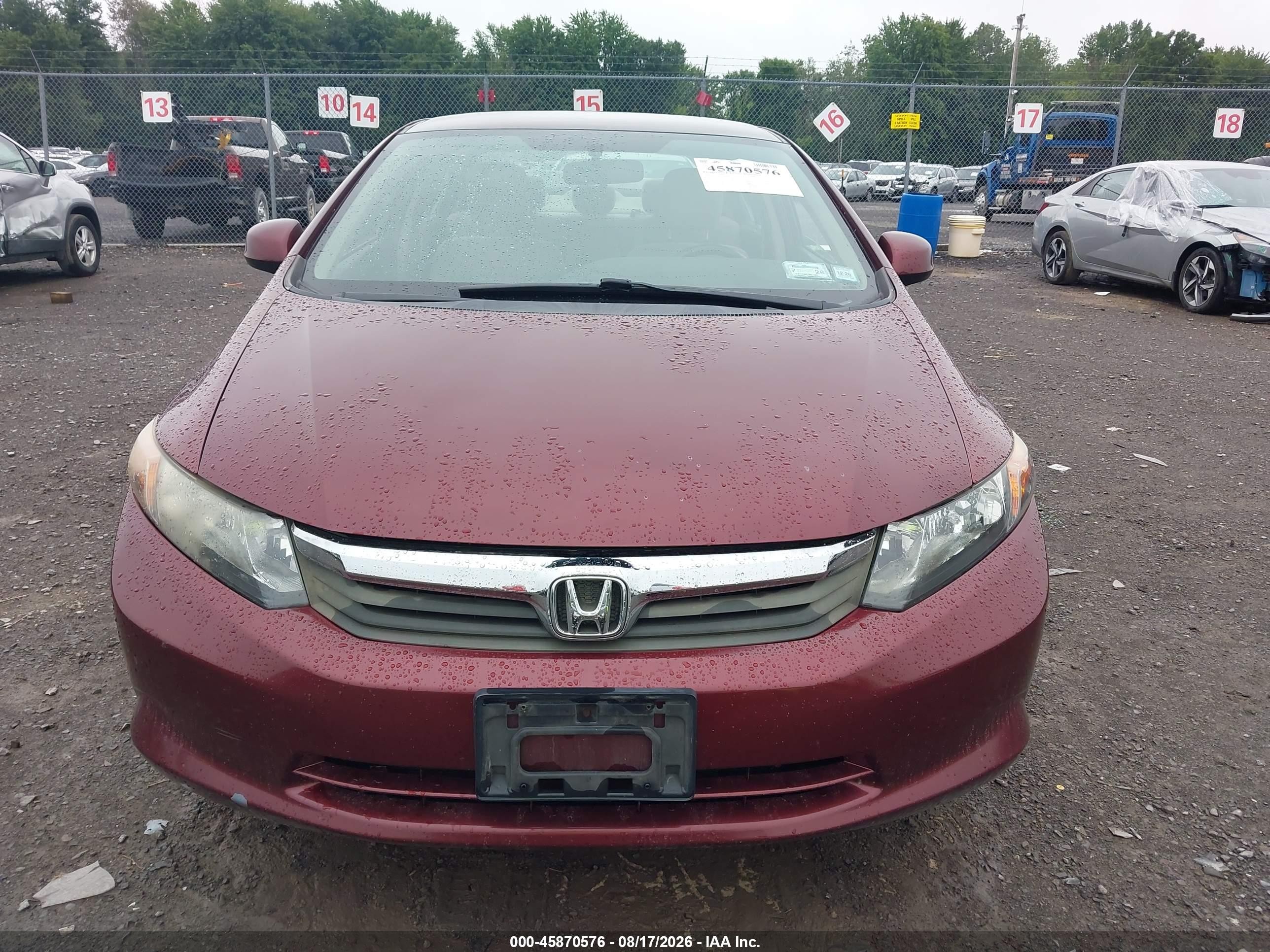 2012 Honda Civic Lx Burgundy vin: 2HGFB2F55CH590569