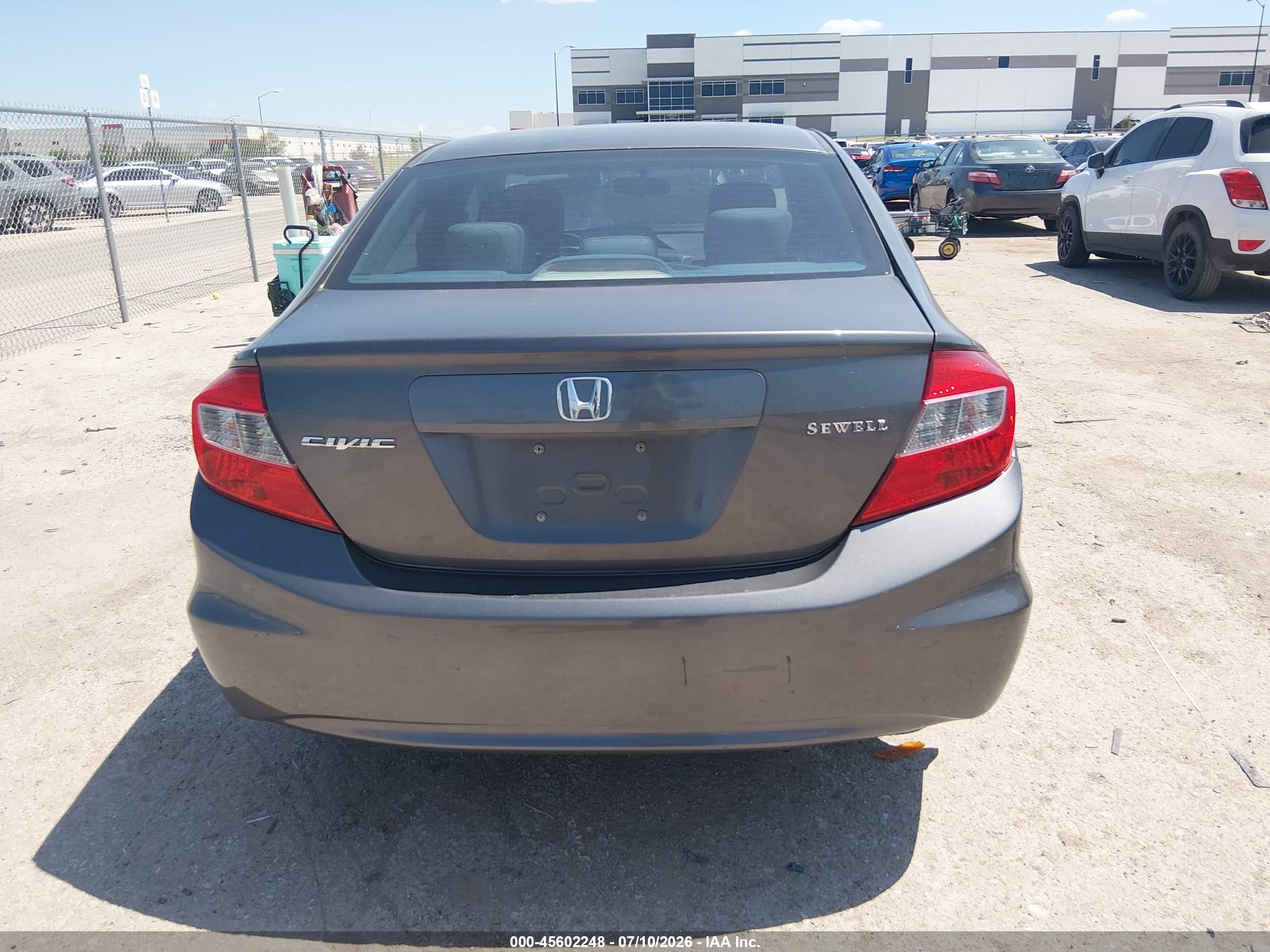 2012 Honda Civic Lx Gray vin: 2HGFB2F55CH600596