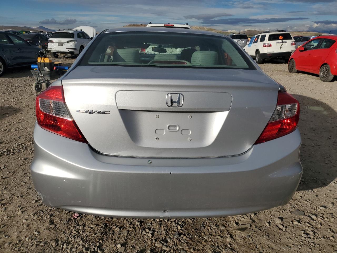2012 Honda Civic Lx Silver vin: 2HGFB2F55CH605121
