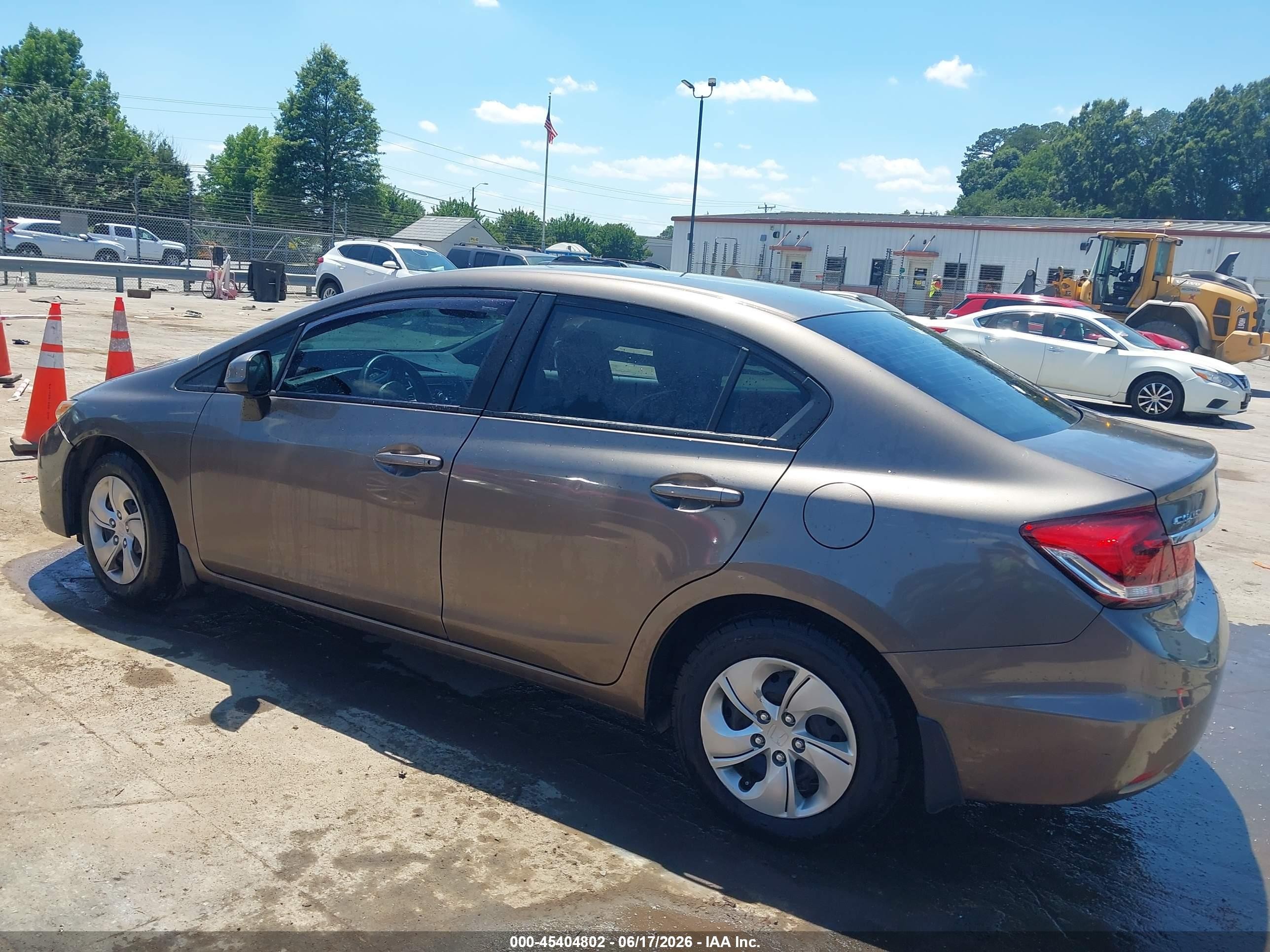 2013 Honda Civic Lx Champagne vin: 2HGFB2F55DH532074