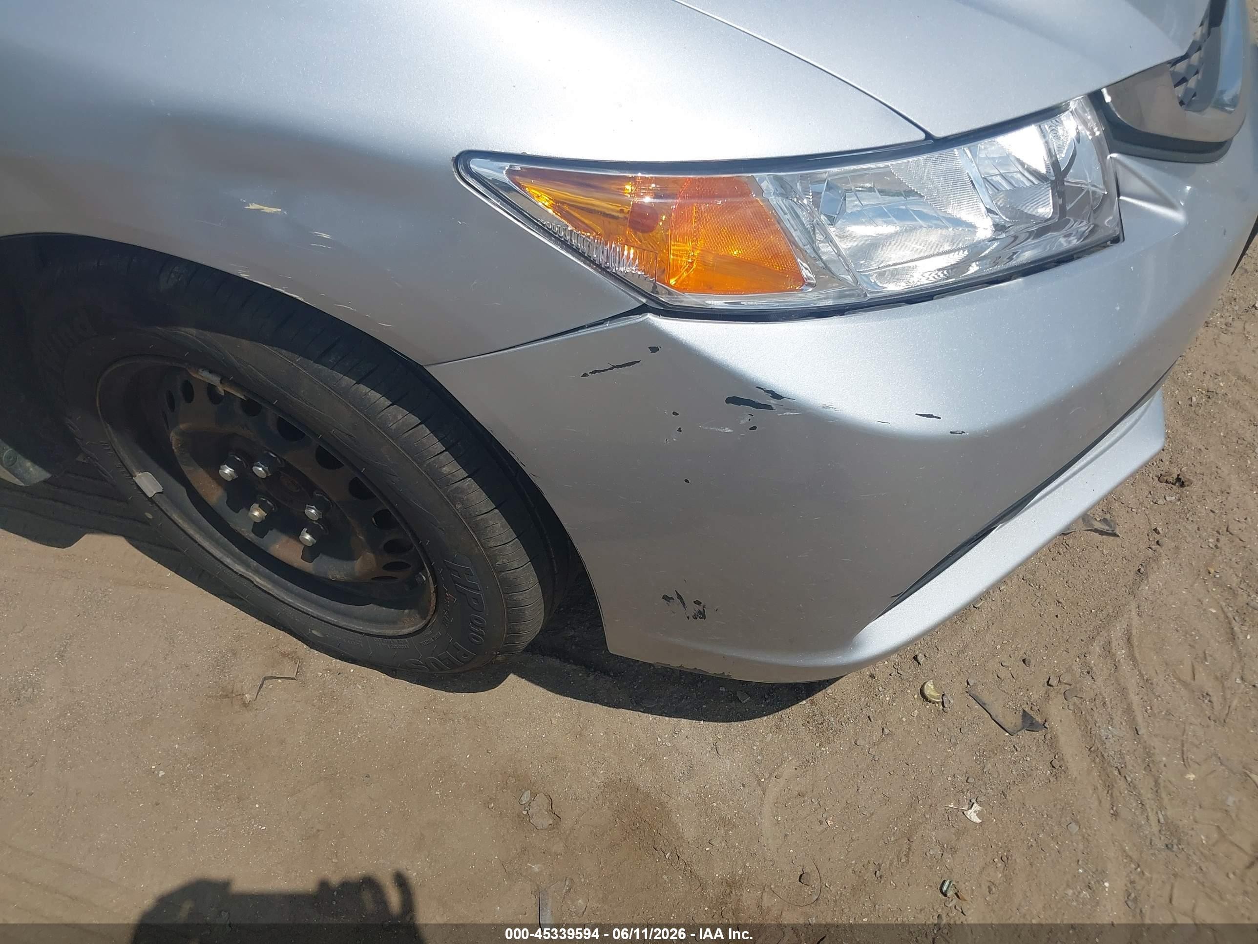 2013 Honda Civic Lx Silver vin: 2HGFB2F55DH554561
