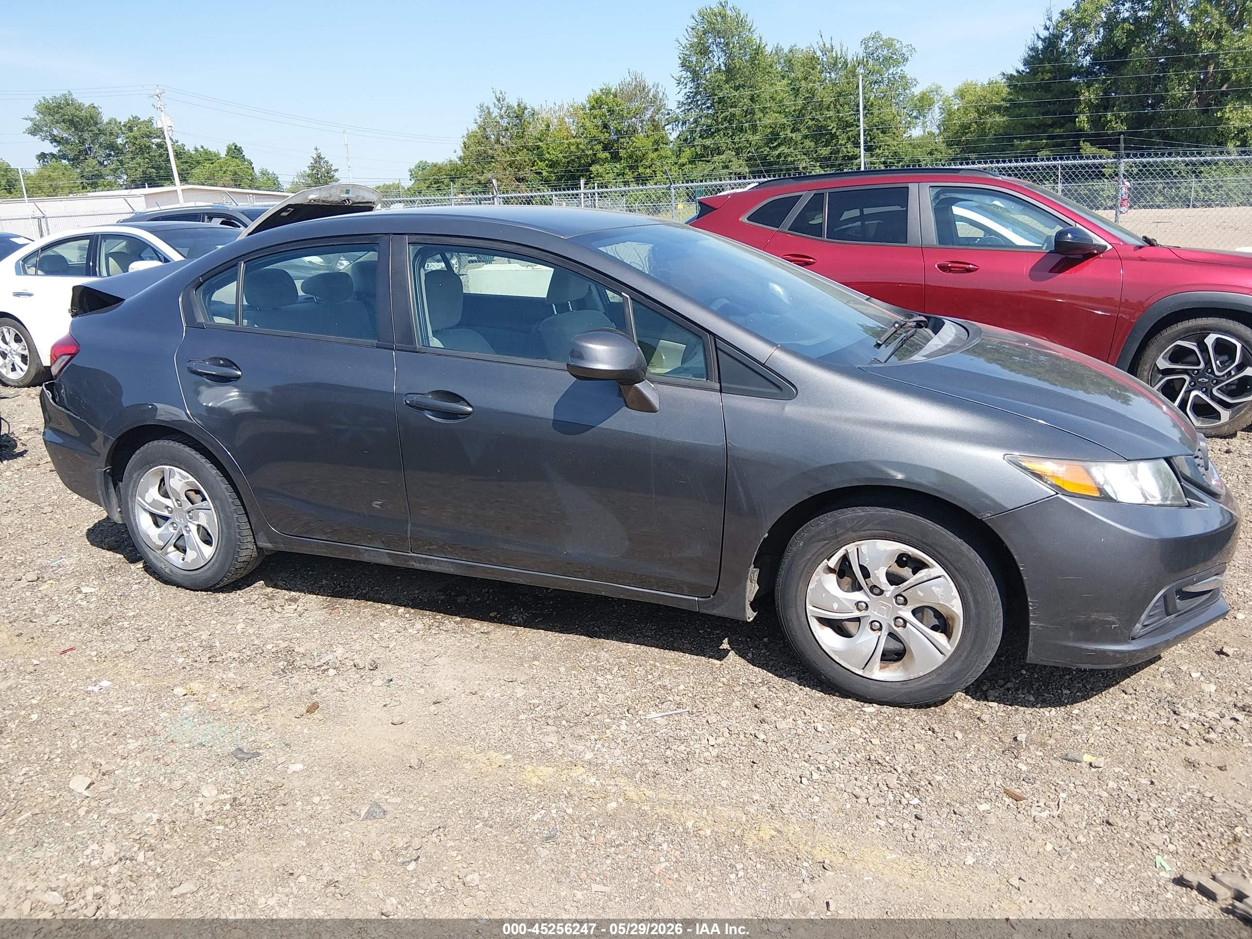 2013 Honda Civic Lx Серый vin: 2HGFB2F55DH569514