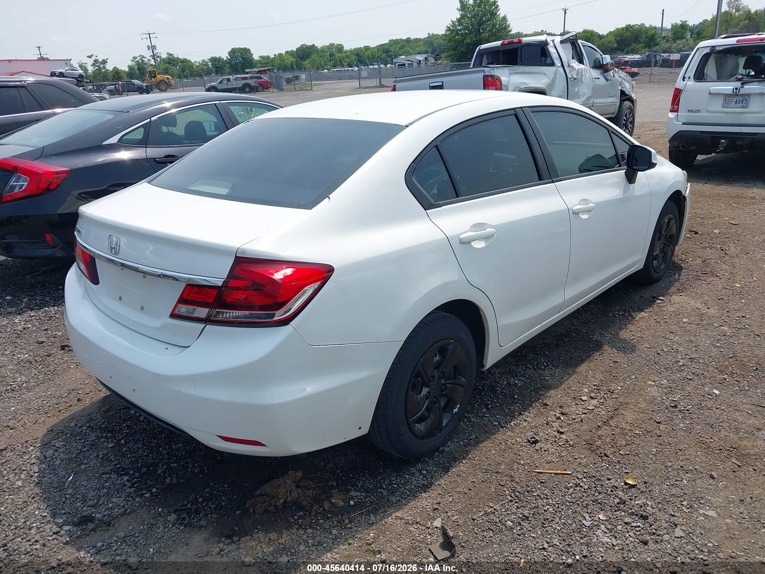 2013 Honda Civic Lx White vin: 2HGFB2F55DH570033