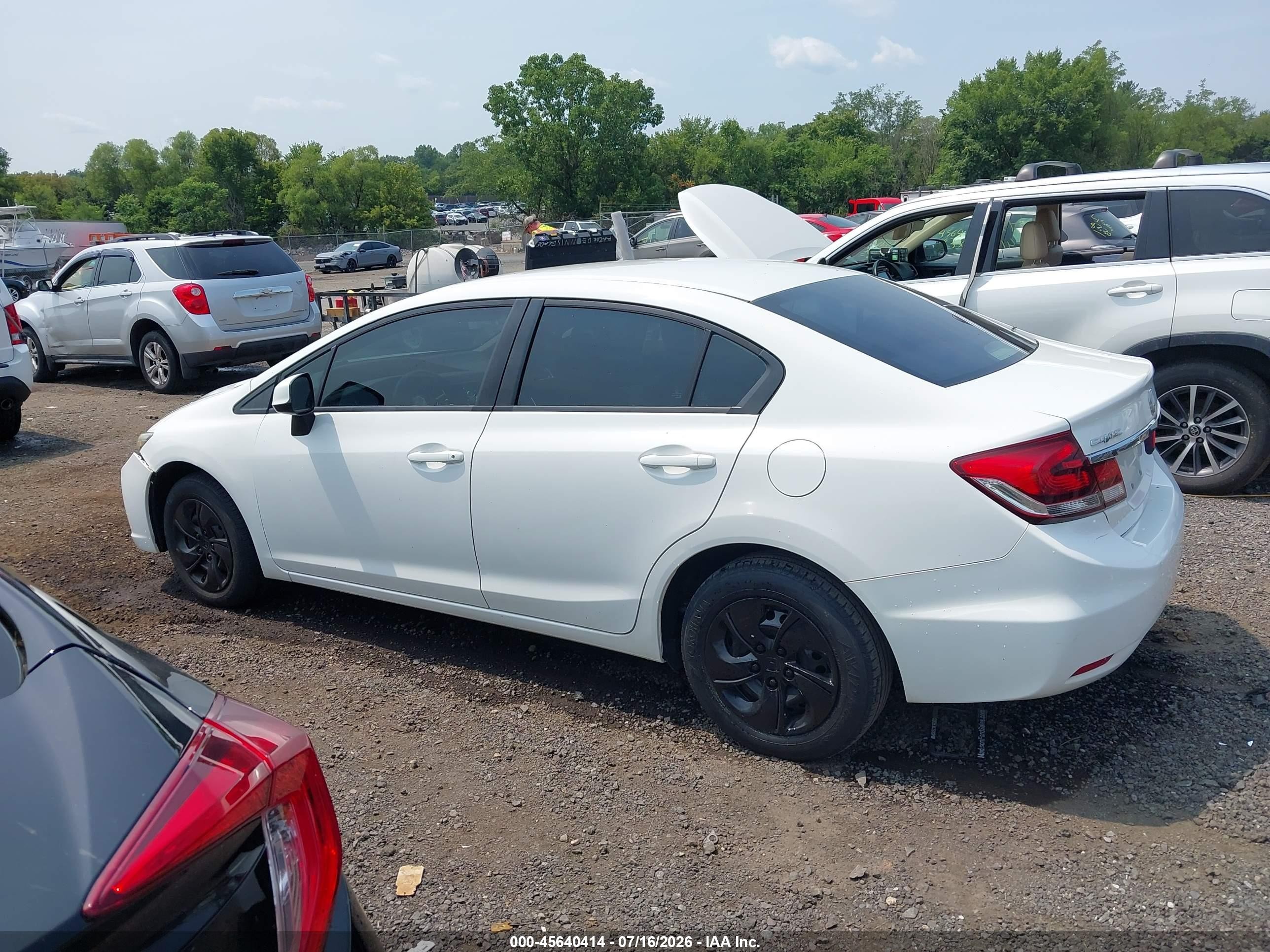 2013 Honda Civic Lx White vin: 2HGFB2F55DH570033