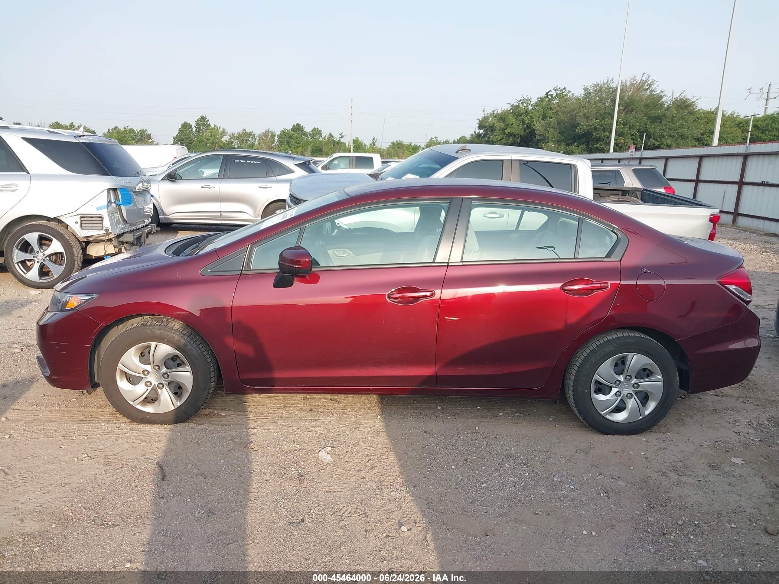 2014 Honda Civic Lx Burgundy vin: 2HGFB2F55EH504096