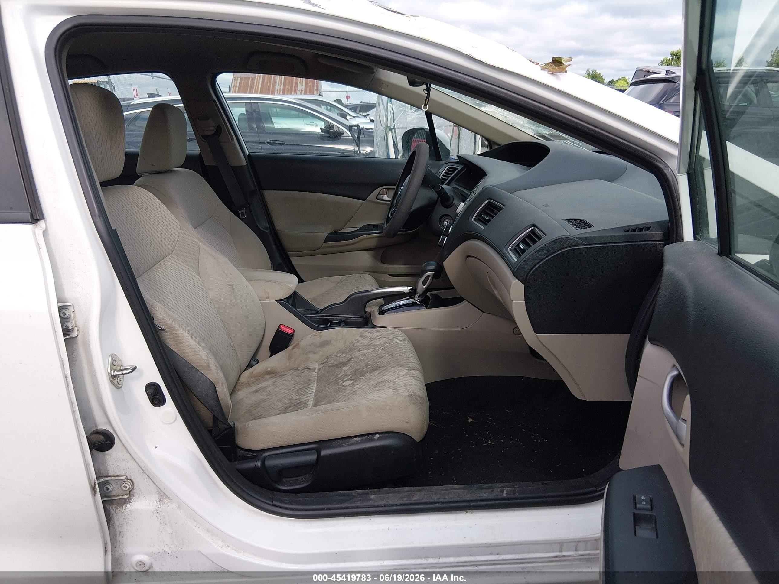 2014 Honda Civic Lx White vin: 2HGFB2F55EH525398