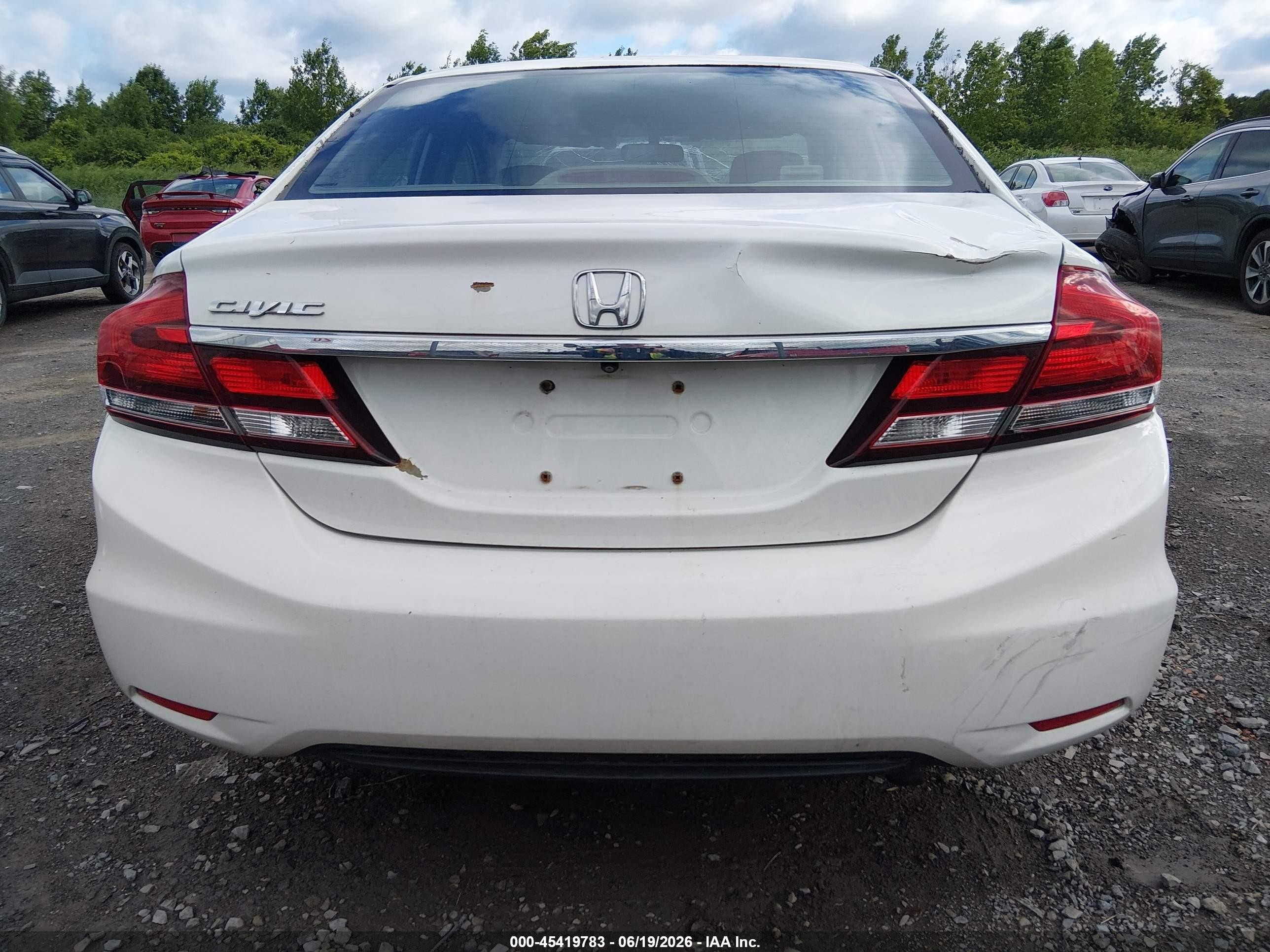 2014 Honda Civic Lx White vin: 2HGFB2F55EH525398