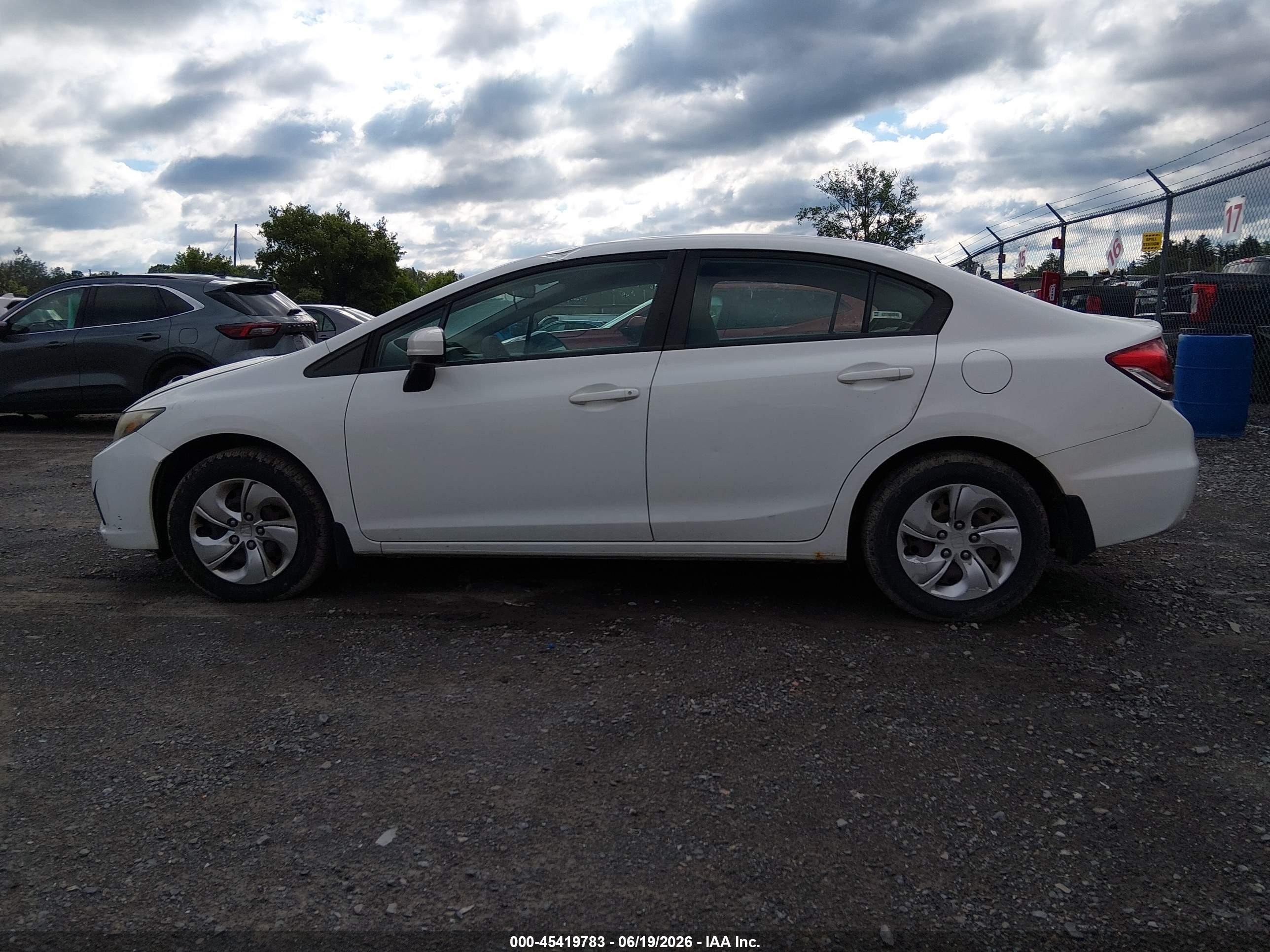 2014 Honda Civic Lx White vin: 2HGFB2F55EH525398