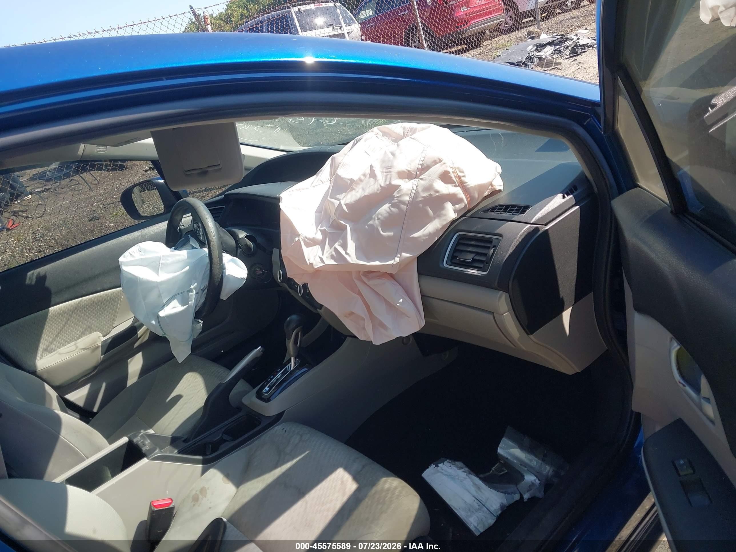 2015 Honda Civic Lx Blue vin: 2HGFB2F55FH509638