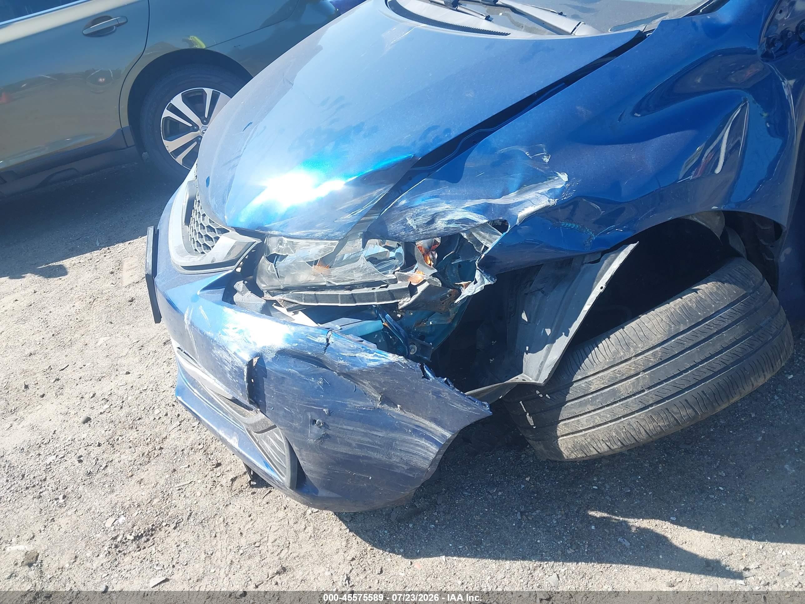 2015 Honda Civic Lx Blue vin: 2HGFB2F55FH509638