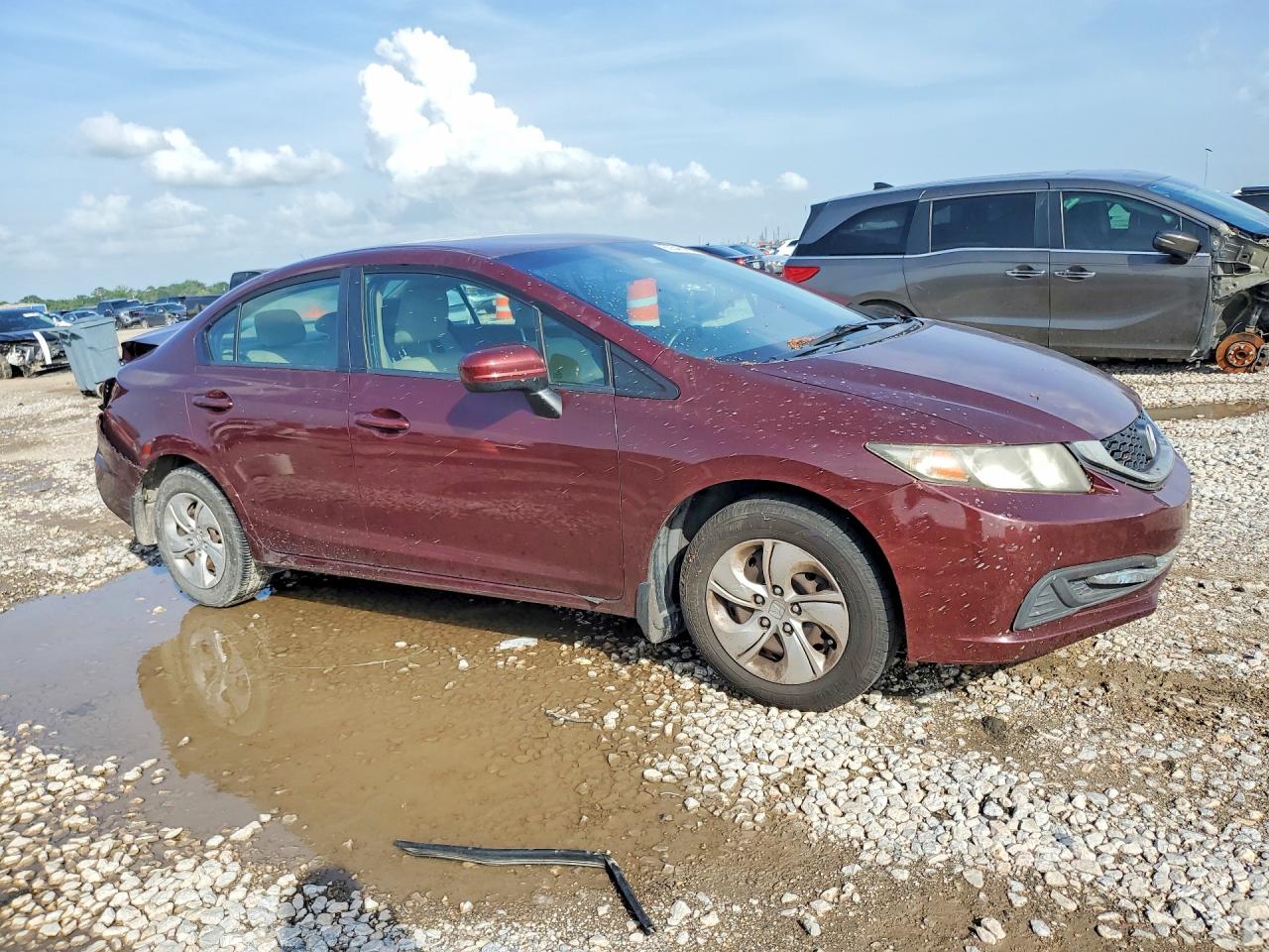 2015 Honda Civic Lx Red vin: 2HGFB2F55FH545023