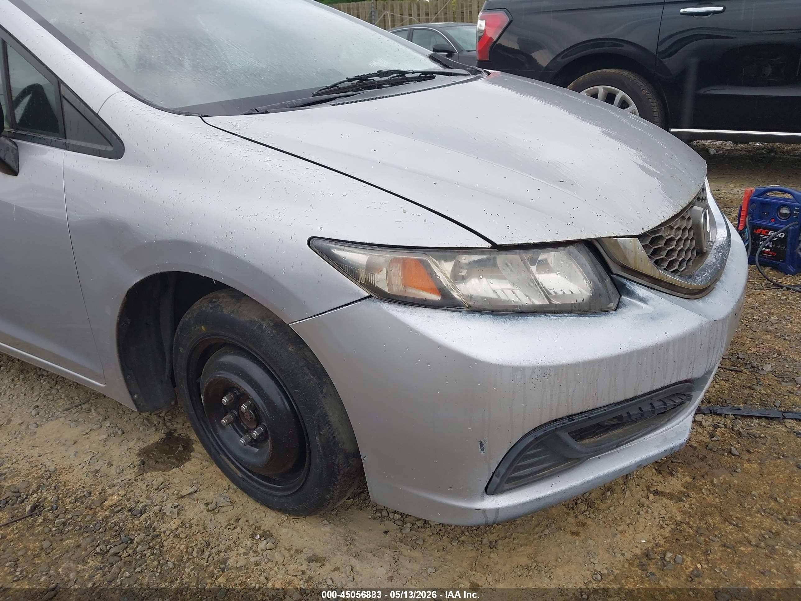 2015 Honda Civic Lx Серебряный vin: 2HGFB2F55FH545569