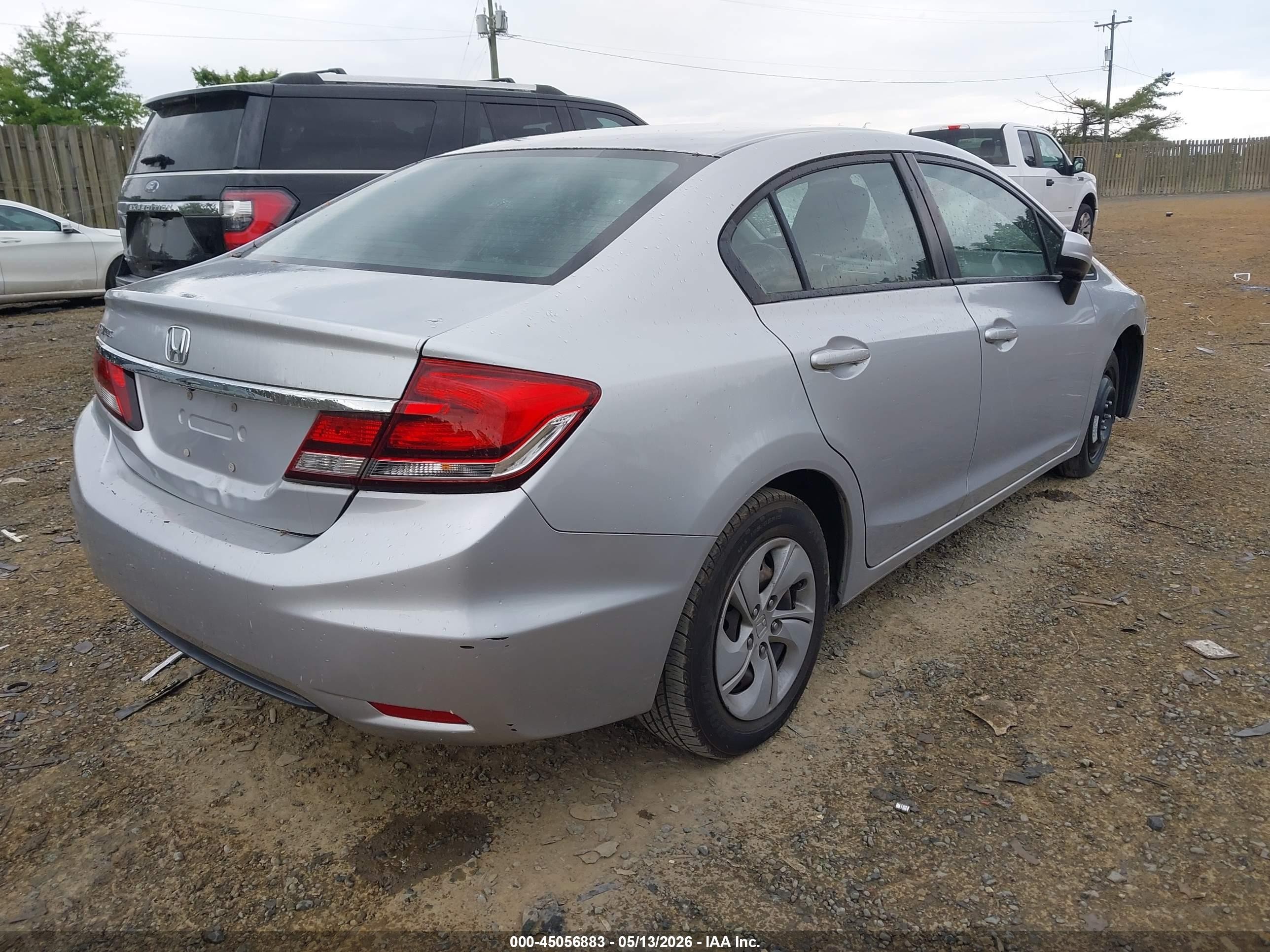 2015 Honda Civic Lx Серебряный vin: 2HGFB2F55FH545569
