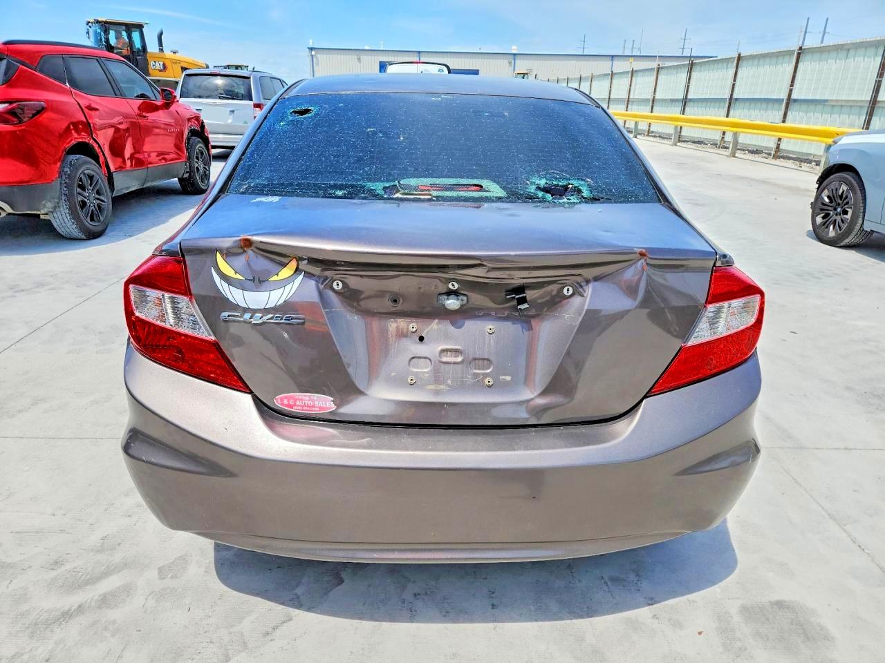 2012 Honda Civic Gray vin: 2HGFB2F56CH516528