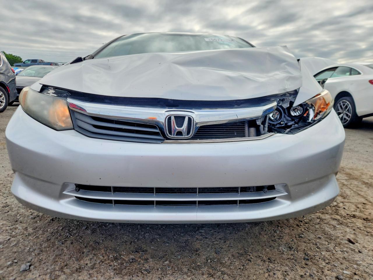 2012 Honda Civic Lx Silver vin: 2HGFB2F56CH524323