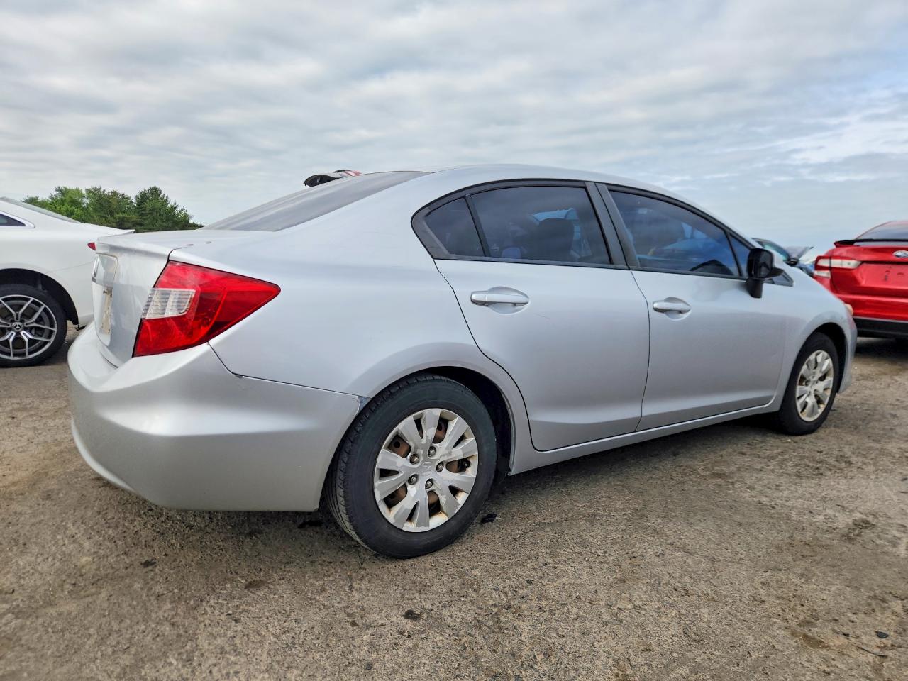 2012 Honda Civic Lx Silver vin: 2HGFB2F56CH524323