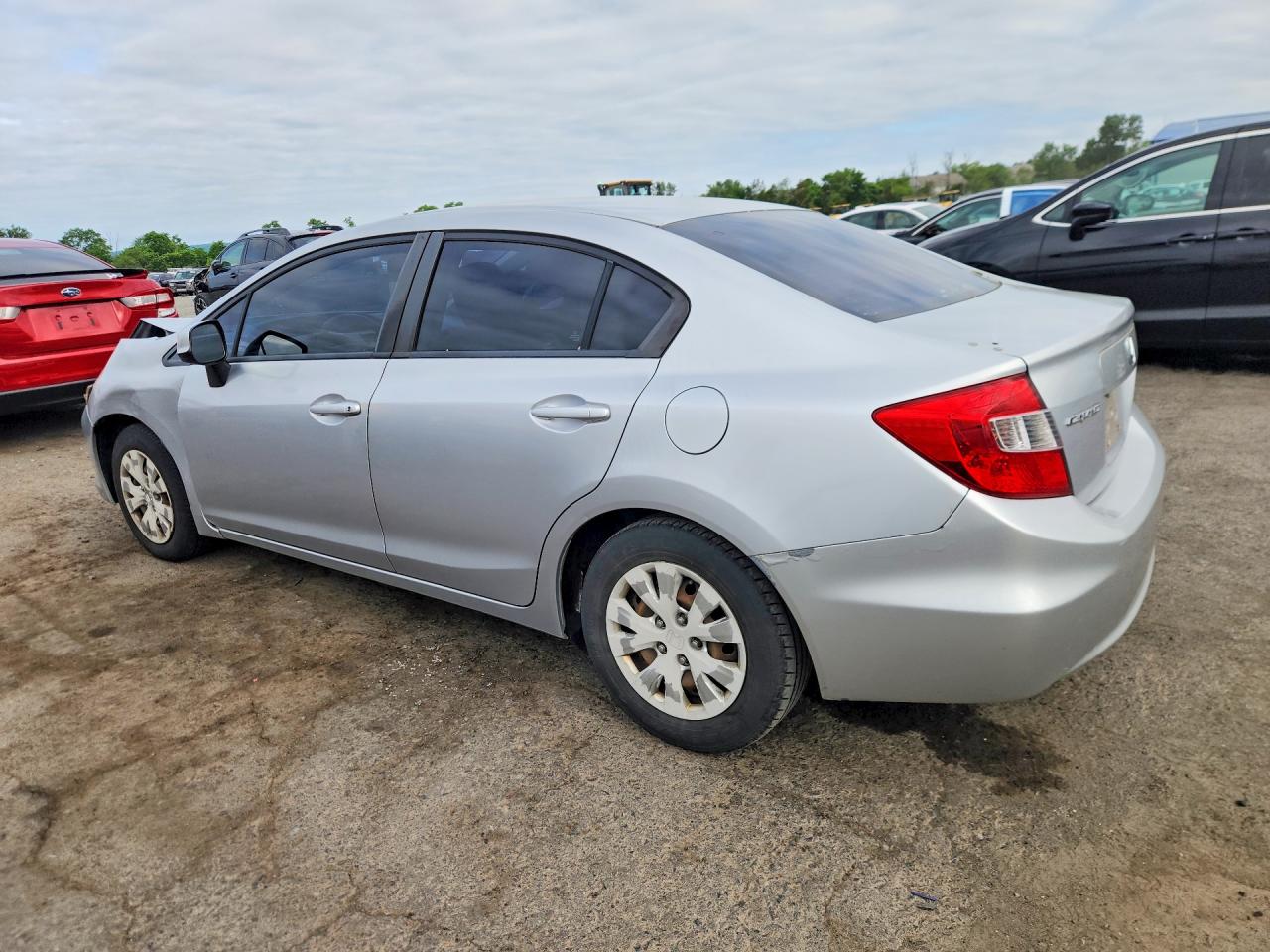 2012 Honda Civic Lx Silver vin: 2HGFB2F56CH524323