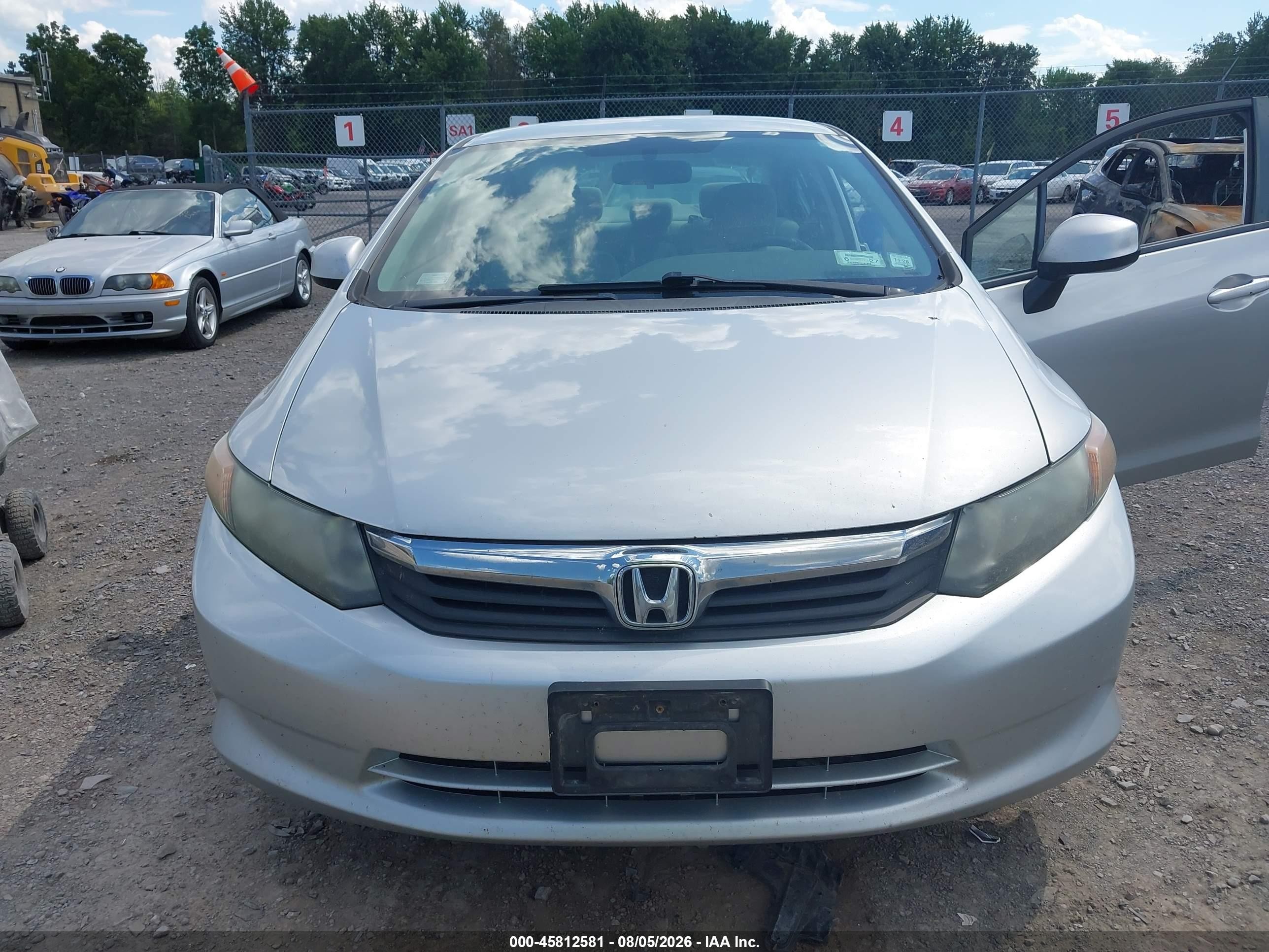 2012 Honda Civic Lx Silver vin: 2HGFB2F56CH526735