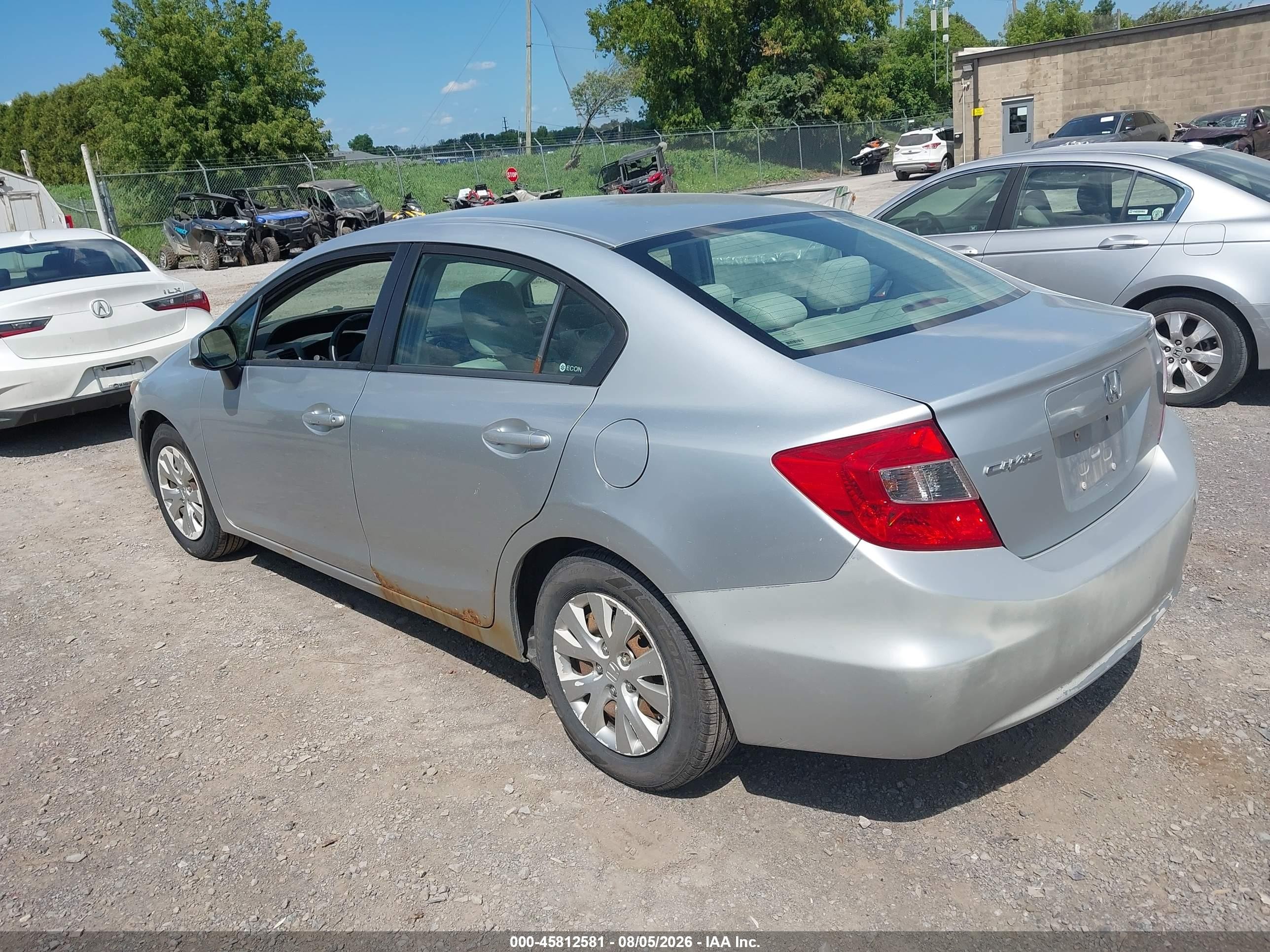 2012 Honda Civic Lx Silver vin: 2HGFB2F56CH526735