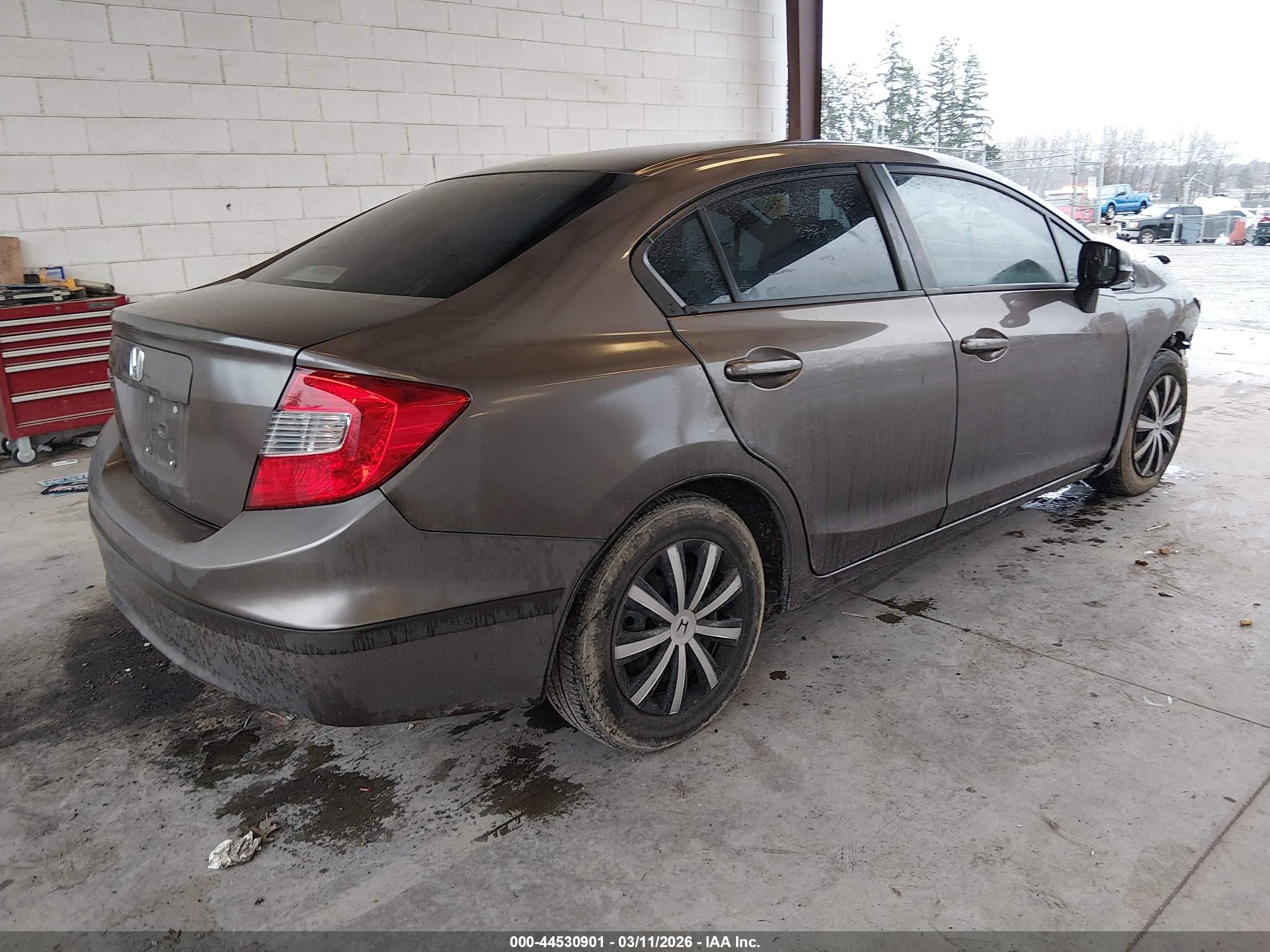 2012 Honda Civic Lx Brown vin: 2HGFB2F56CH569312