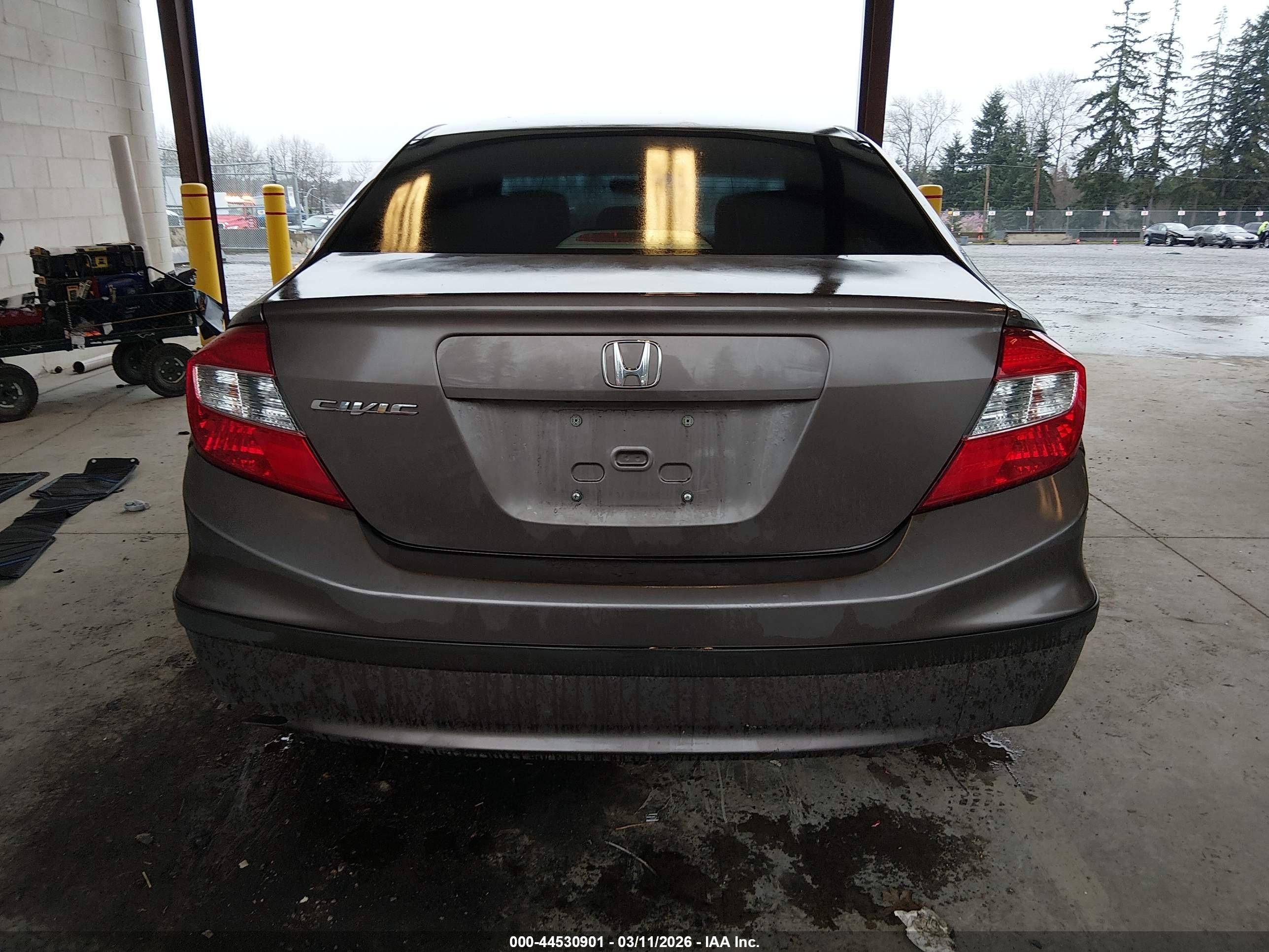 2012 Honda Civic Lx Brown vin: 2HGFB2F56CH569312