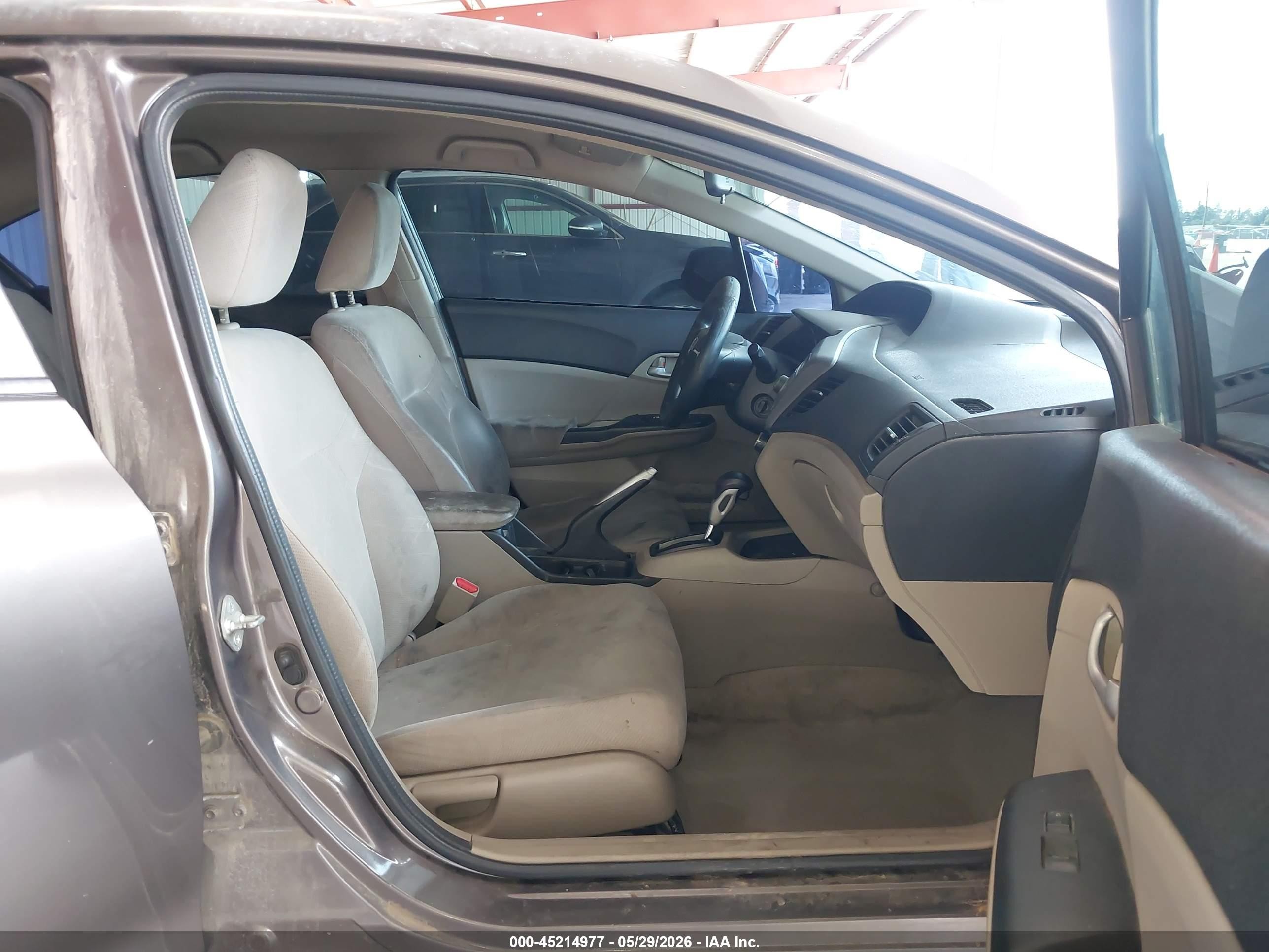 2012 Honda Civic Lx Maroon vin: 2HGFB2F56CH599619