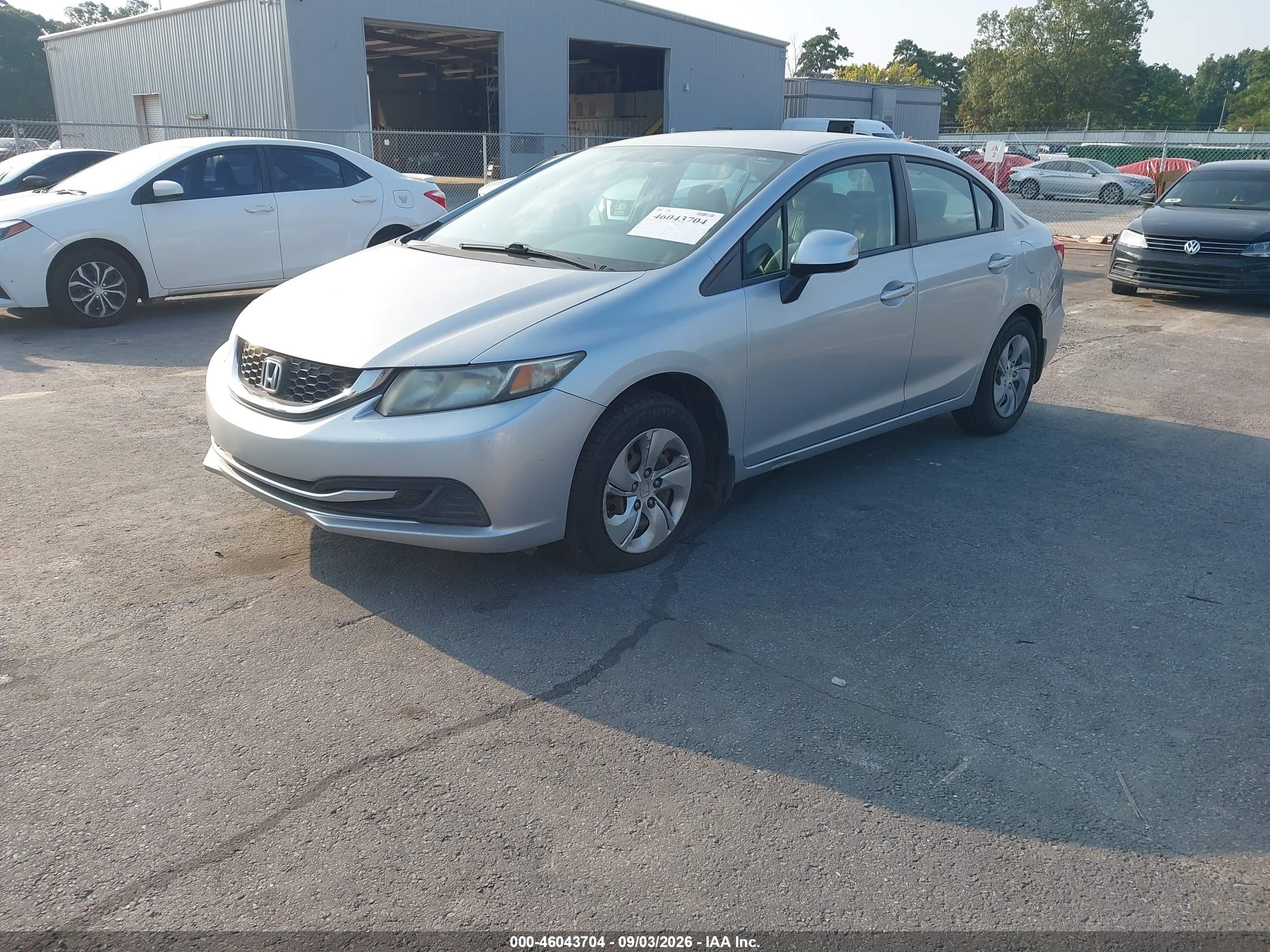 2013 Honda Civic Lx Silver vin: 2HGFB2F56DH501948