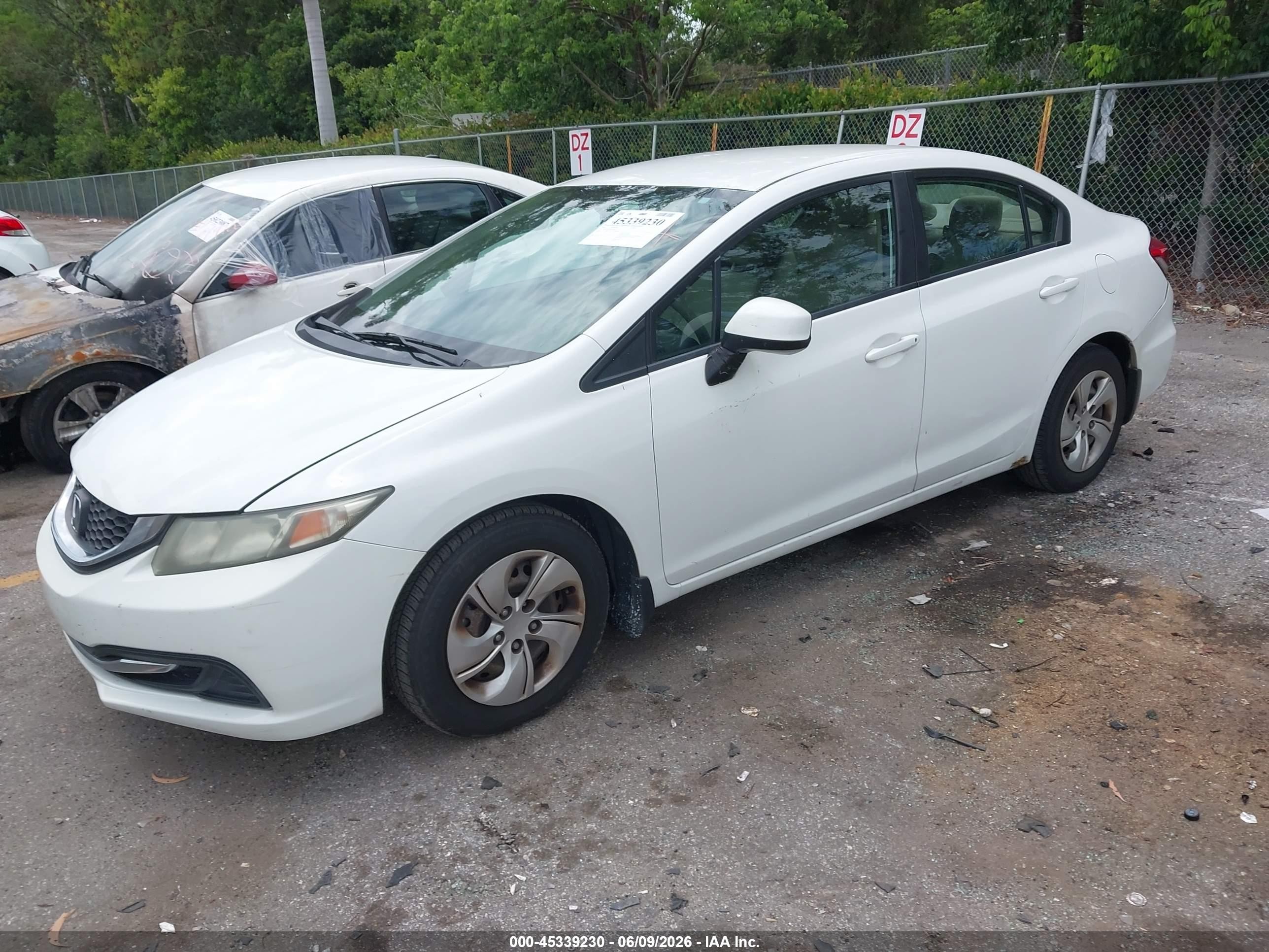 2013 Honda Civic Lx White vin: 2HGFB2F56DH538627