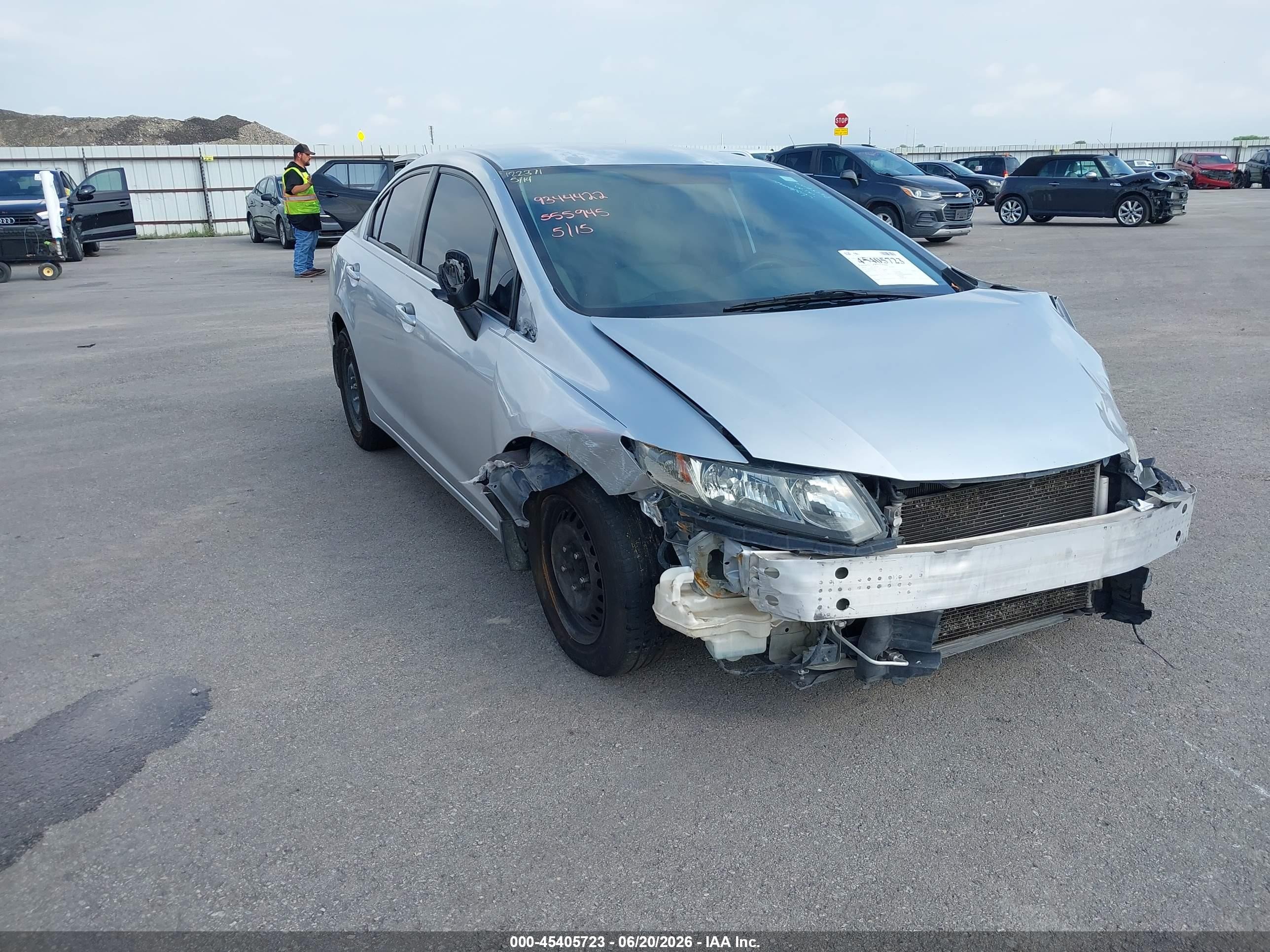 2013 Honda Civic Lx Silver vin: 2HGFB2F56DH555945