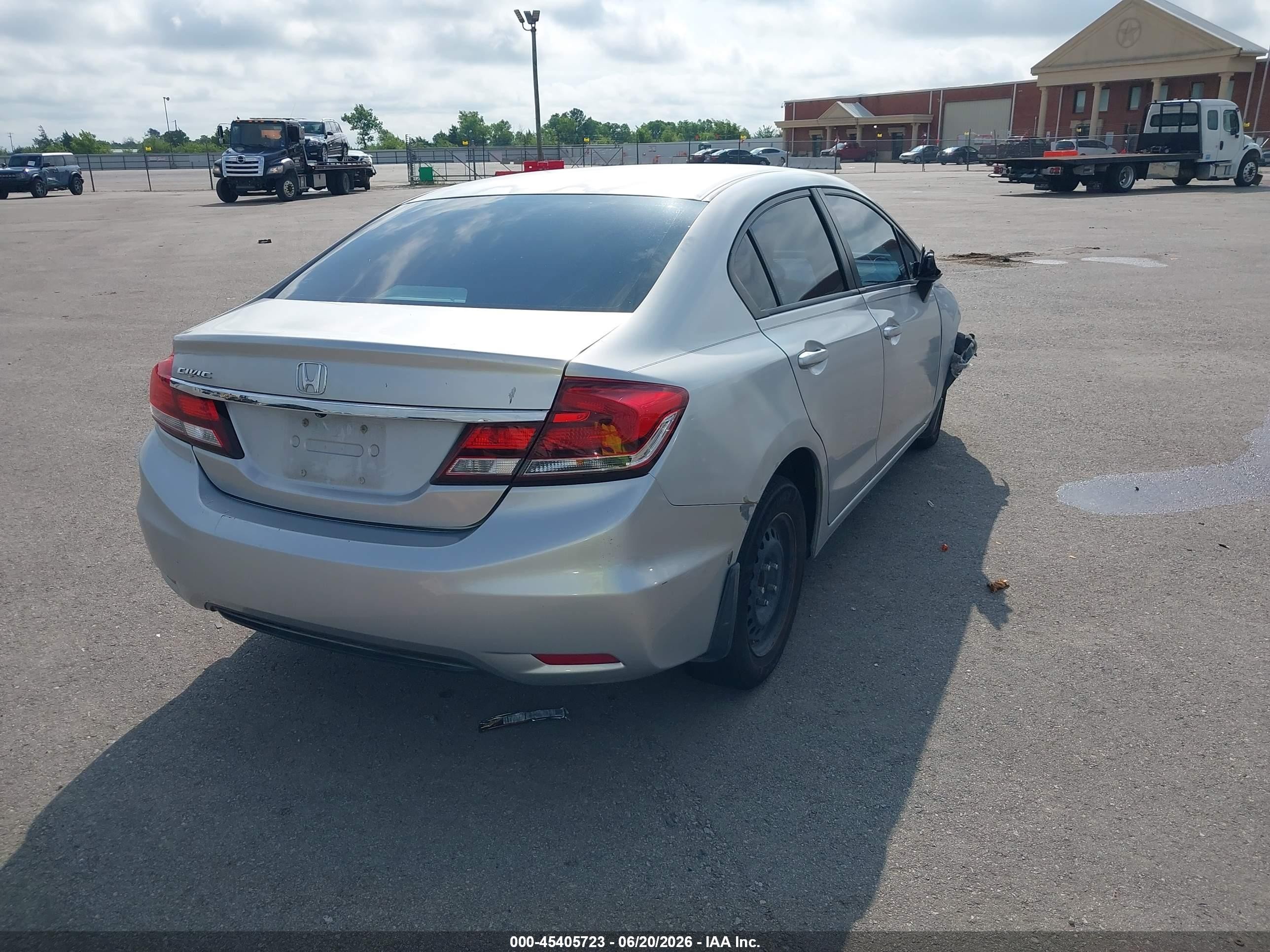 2013 Honda Civic Lx Silver vin: 2HGFB2F56DH555945