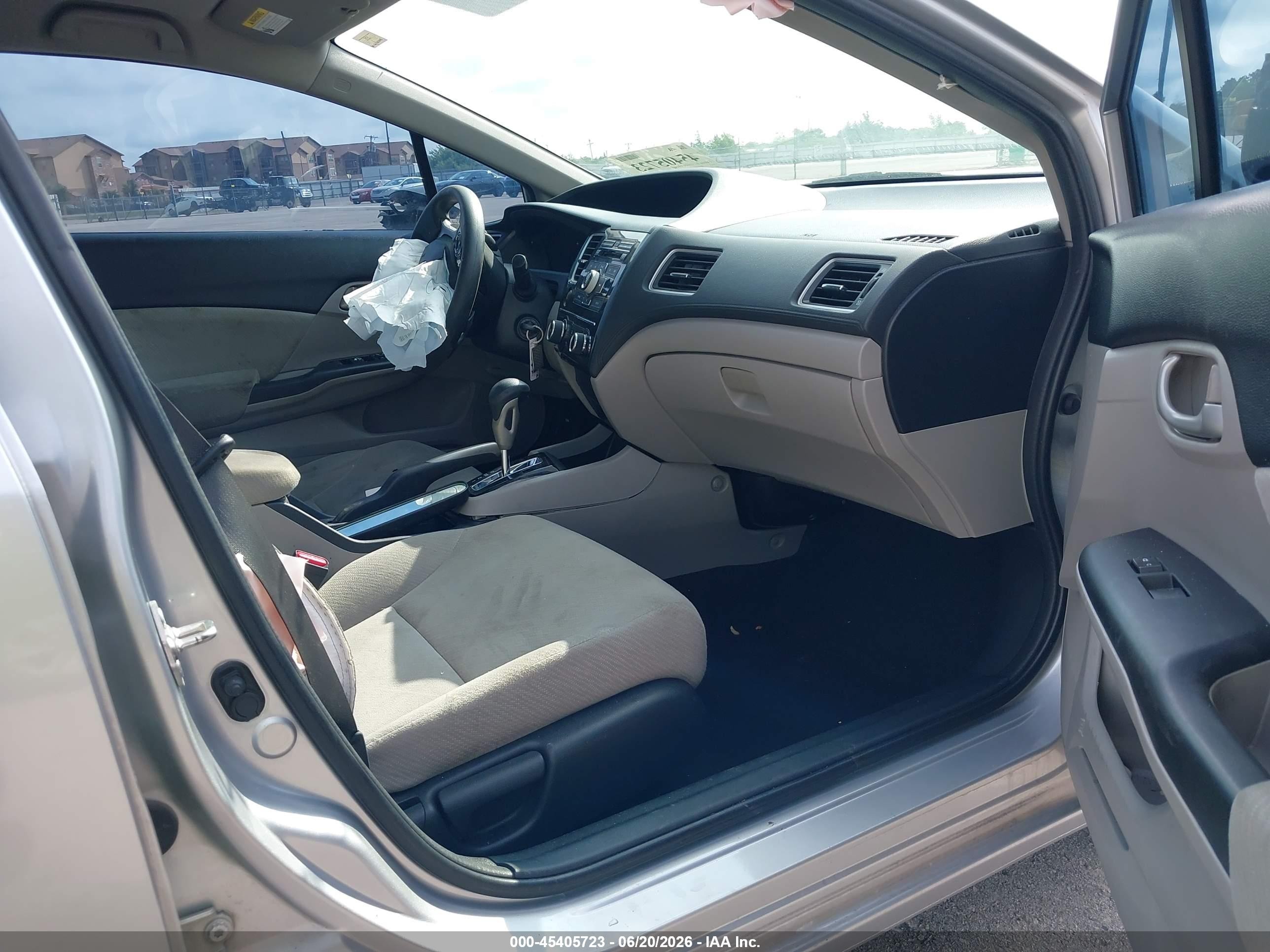 2013 Honda Civic Lx Silver vin: 2HGFB2F56DH555945