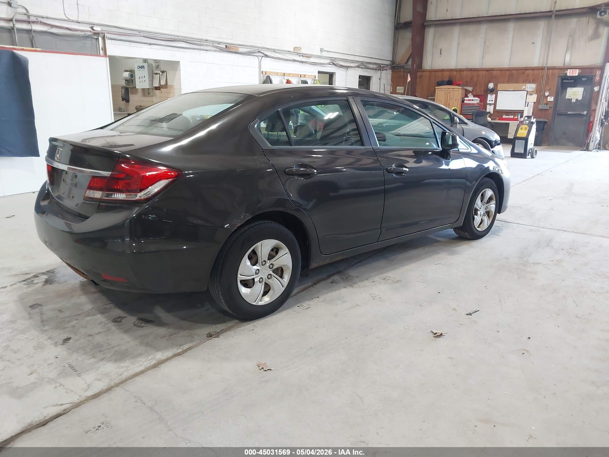 2013 Honda Civic Lx Коричневый vin: 2HGFB2F56DH560479