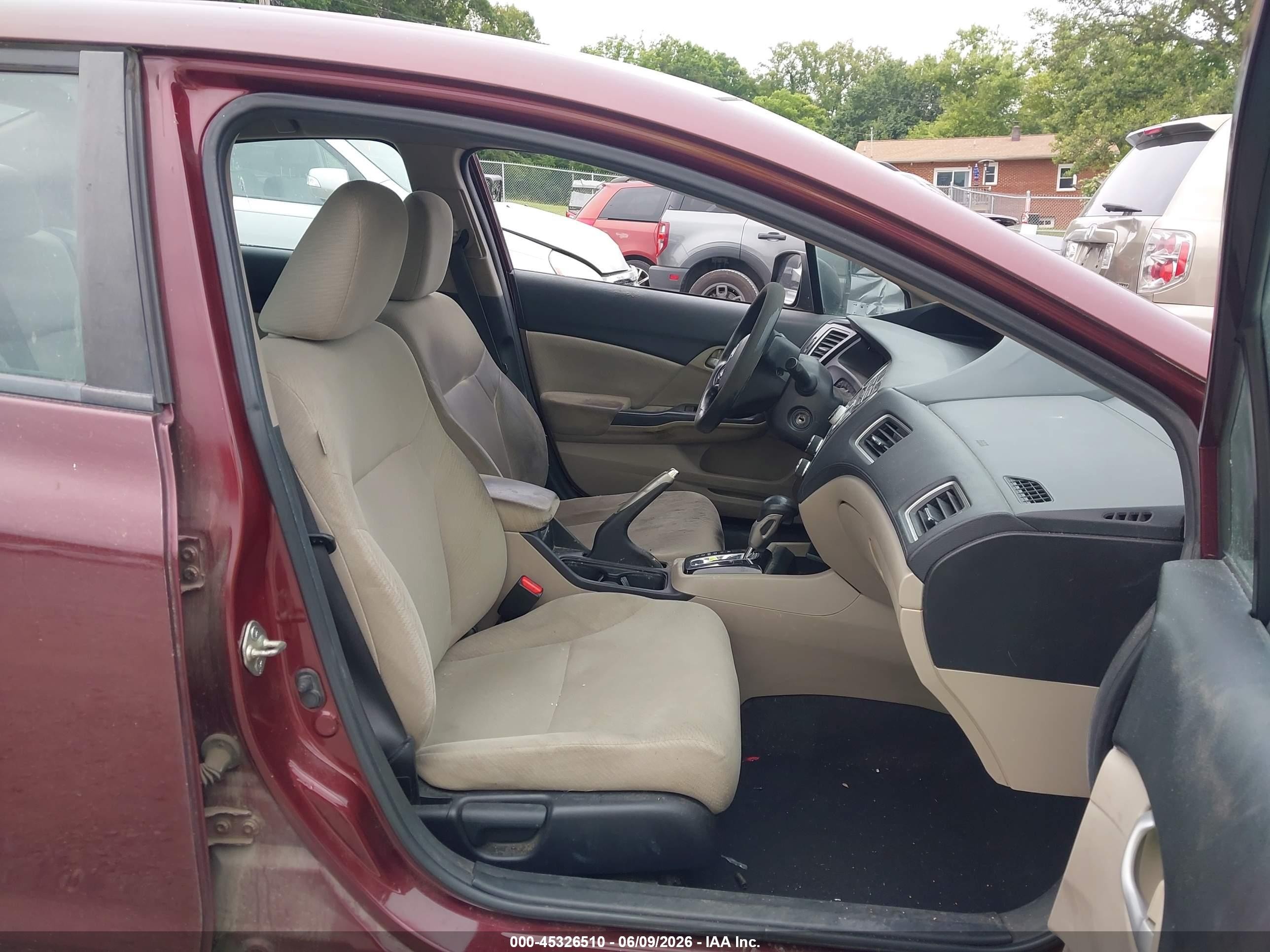 2013 Honda Civic Lx Red vin: 2HGFB2F56DH583258