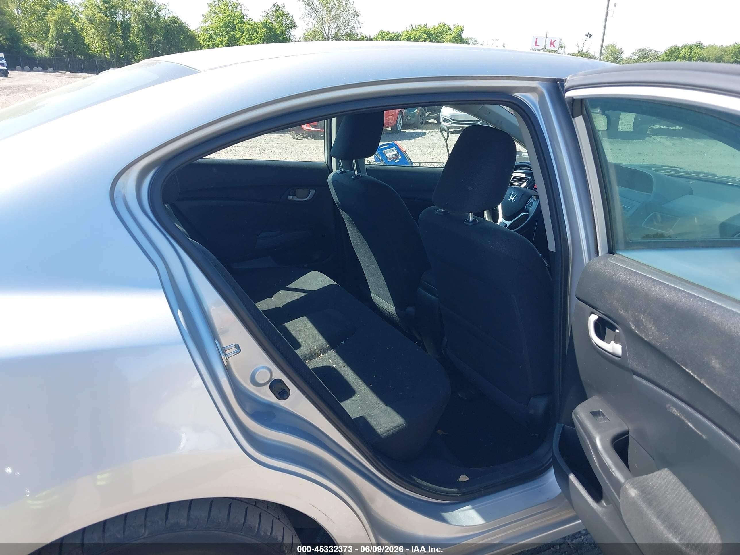 2013 Honda Civic Lx Silver vin: 2HGFB2F56DH593367