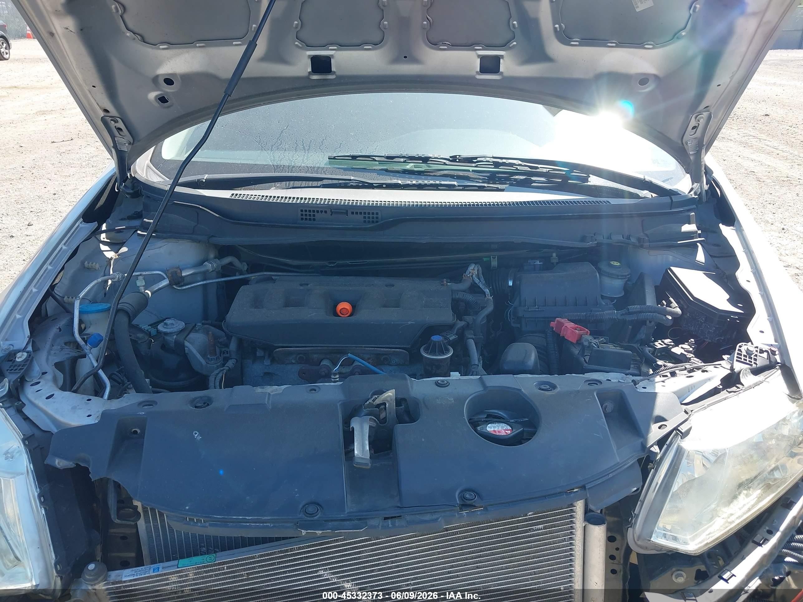 2013 Honda Civic Lx Silver vin: 2HGFB2F56DH593367